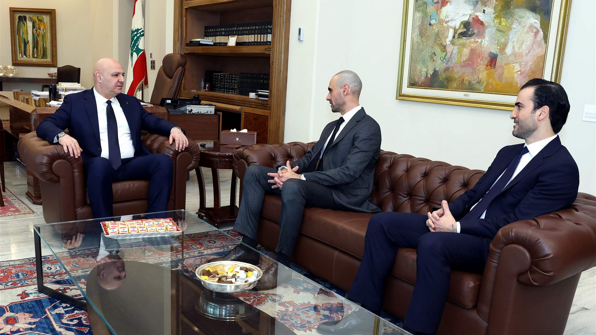 رئيس الجمهورية للخرافي: تطورات إيجابية في الاقتصاد والاستثمار بعد إقرار قوانين الإصلاح المالي