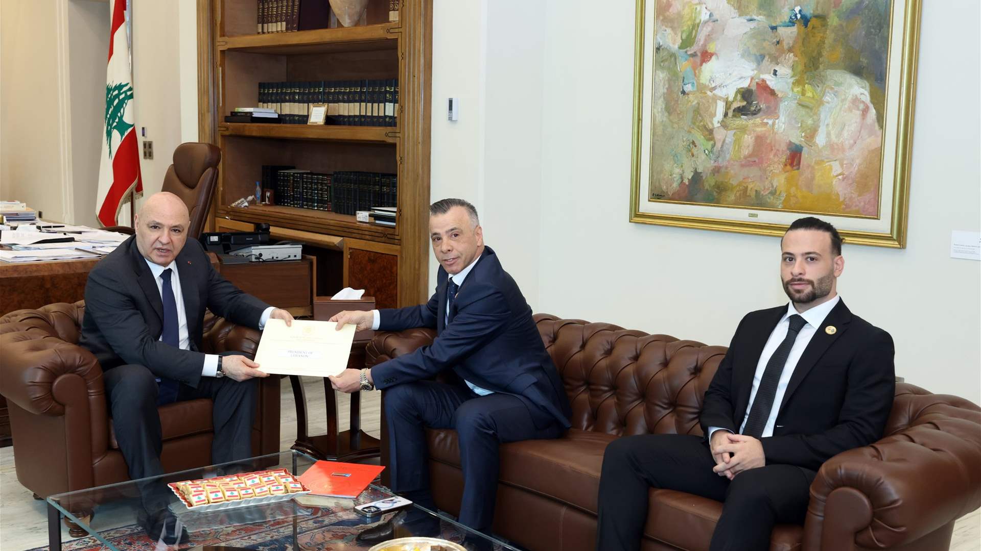 الرئيس عون تسلم رسالة خطية من رئيس جمهورية جنوب السودان واستقبل السفير الايراني مودعا