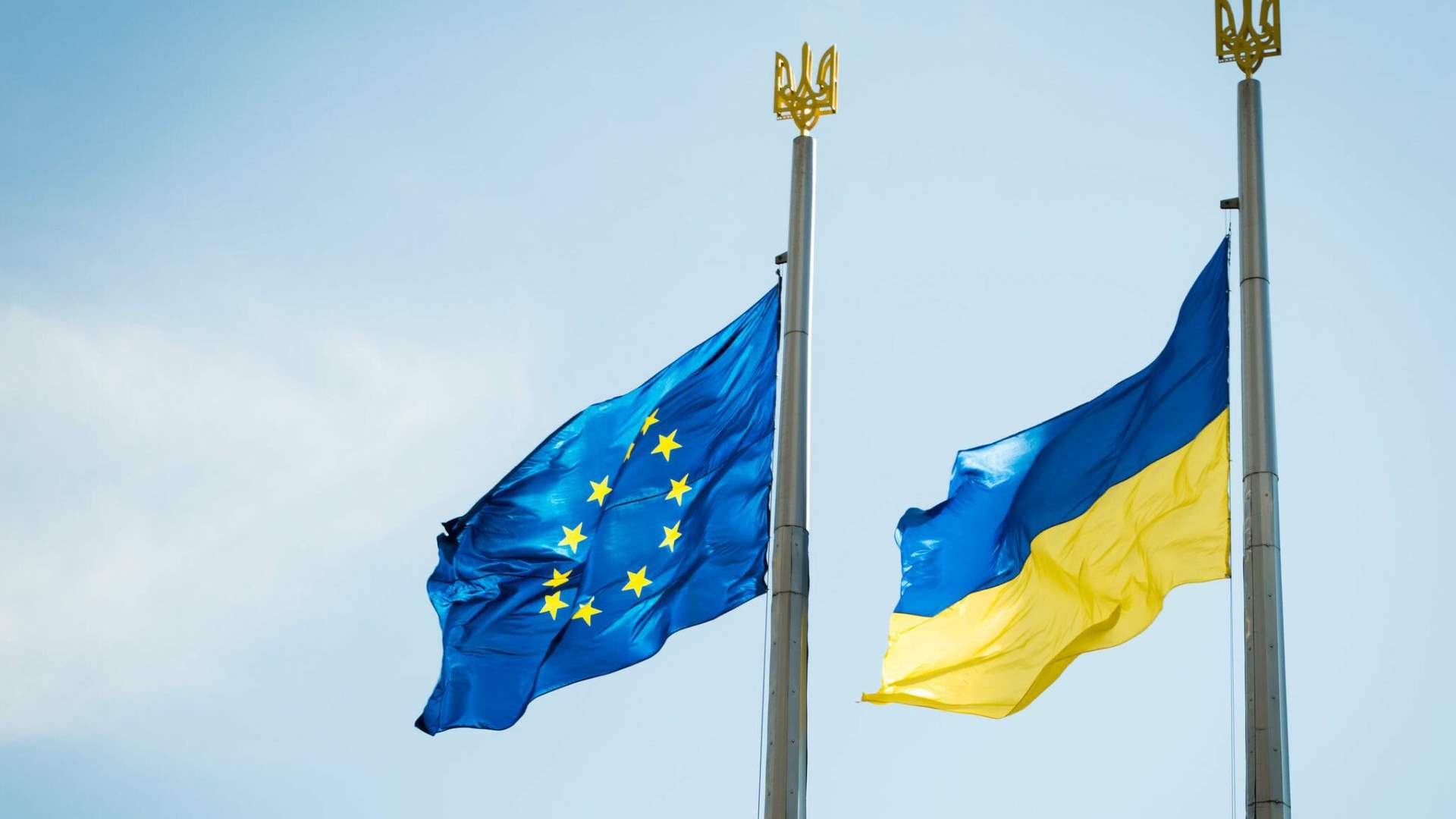 EU parliament approves 90-bn-euro loan for Ukraine