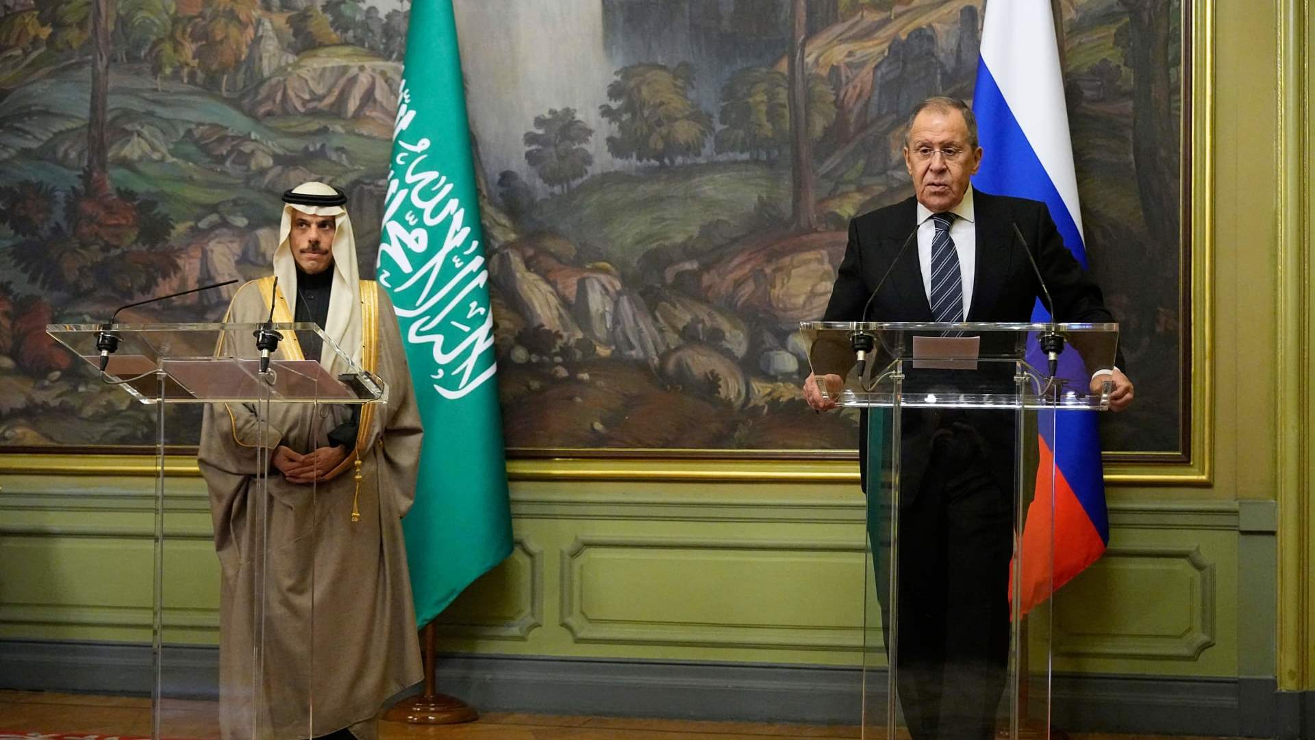 وزير الخارجية الروسي بحث مع نظيره السعودي الوضع في إيران وغزة