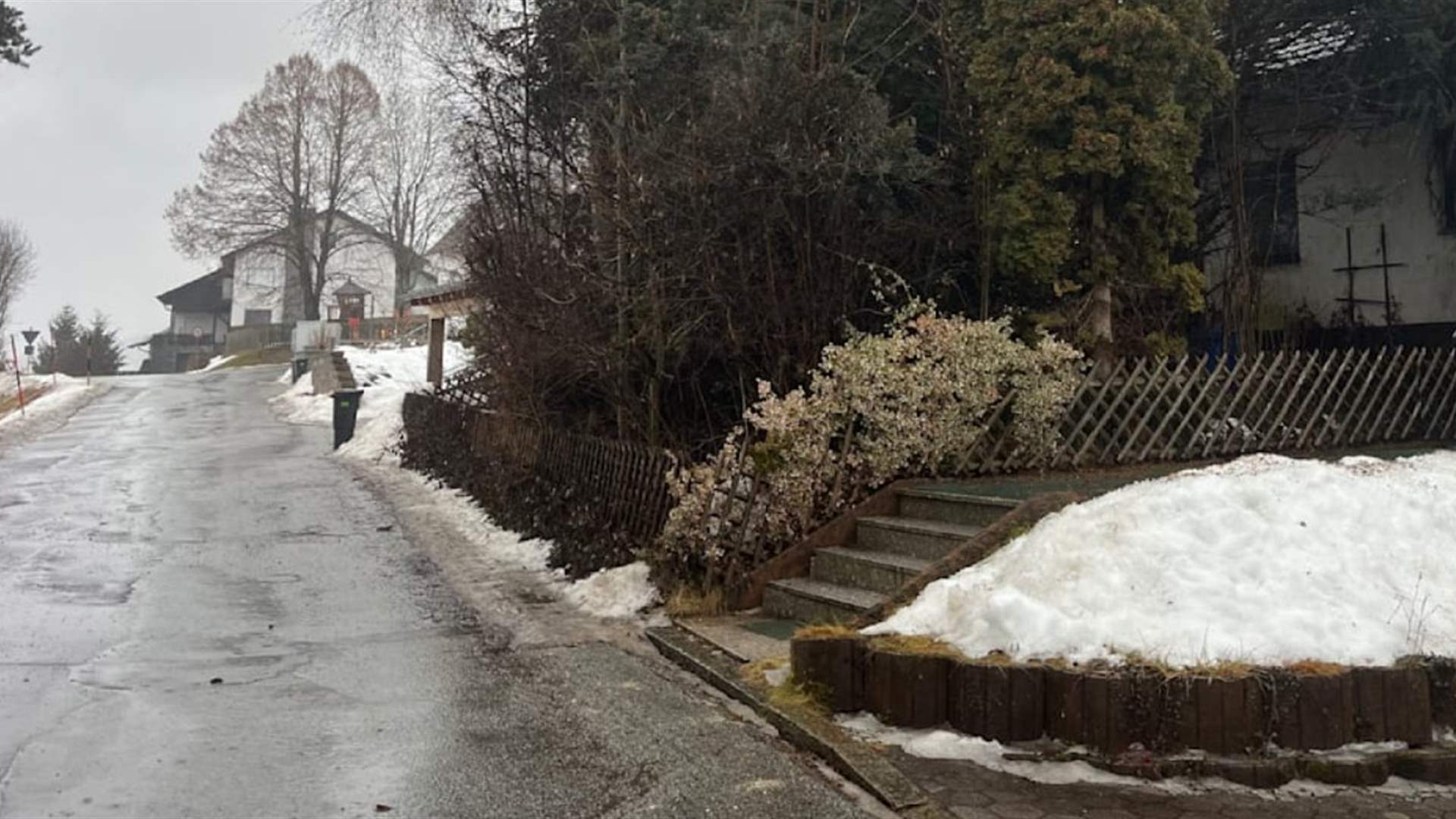 بعد اختفائها لسنوات… عُثر على جثتها المتيبسة في قبو منزلها: ابنتها أخفت الوفاة والسبب صادم