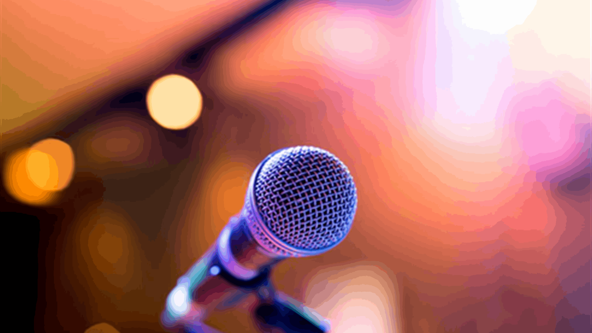 بدموع من الدم وجهاز لمراقبة القلب... مغنٍّ أميركي يصدم الجمهور على المسرح: "أنا أغني من قلبي حرفيًا" (فيديو)