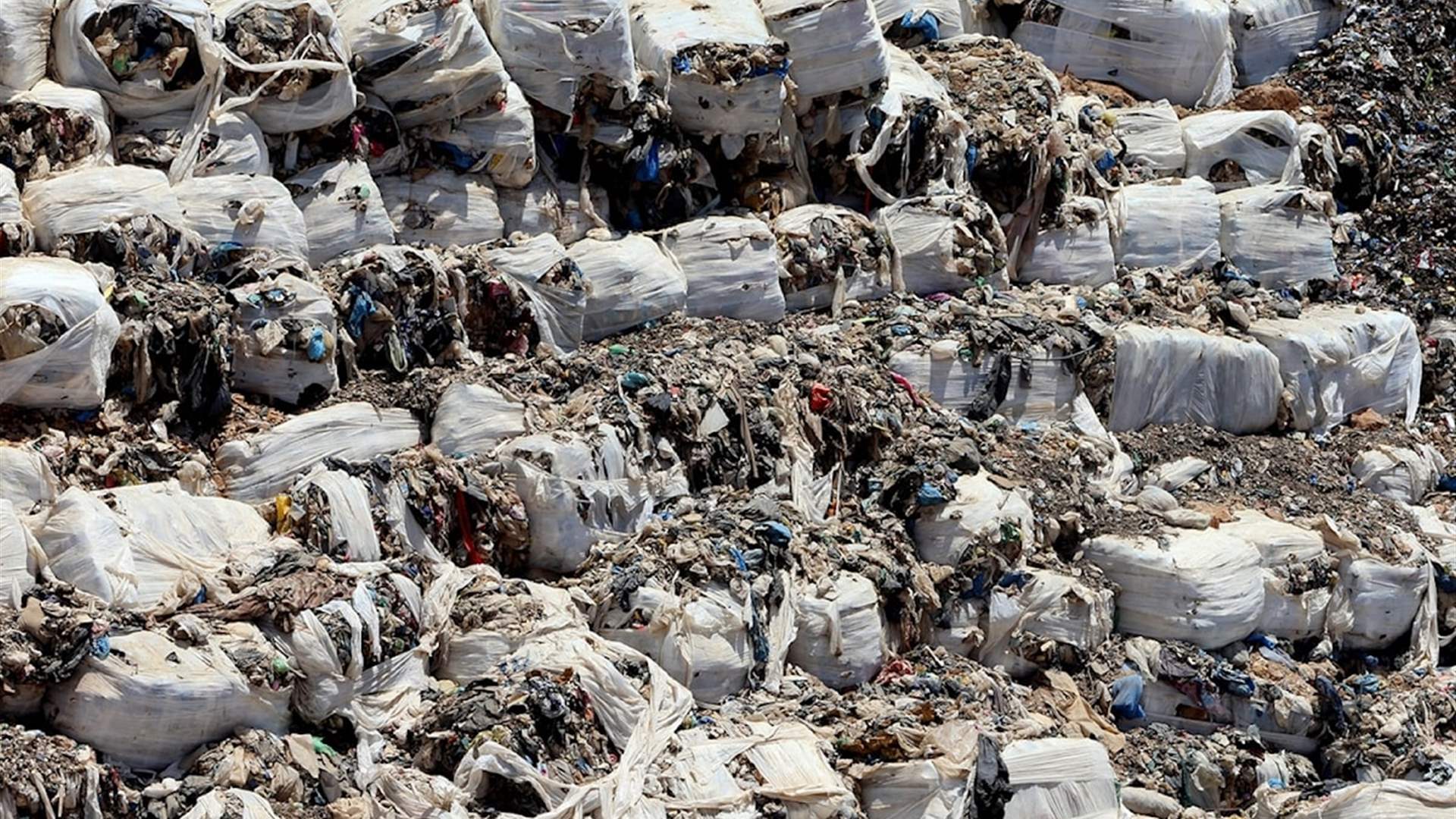 جابر عرض مع رئيس مجلس الانماء موضوع مطمر الجديدة وتفاهم على استئناف عمله غدا