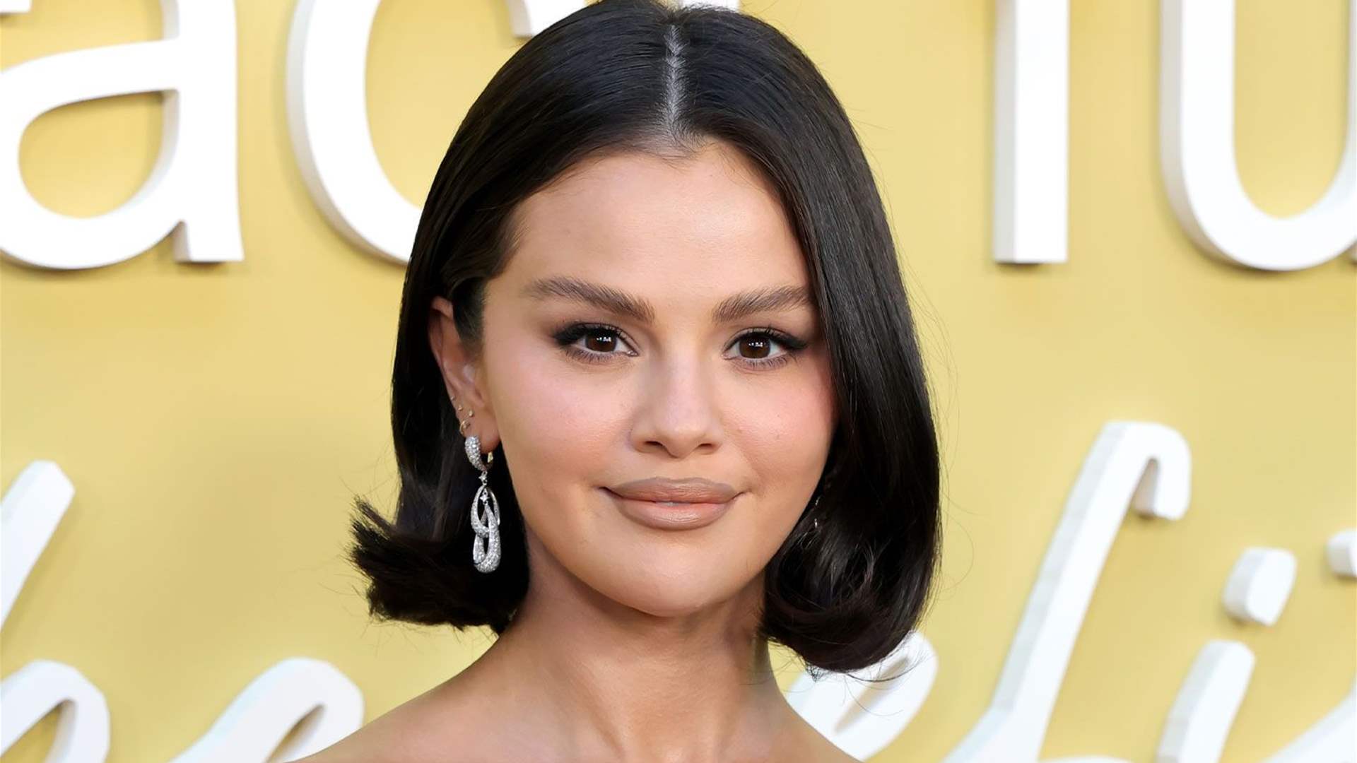 "توفيت واستُبدلت بنسخة أخرى"... نظرية "استنساخ" سيلينا غوميز تشعل مواقع التواصل وهذه التفاصيل!