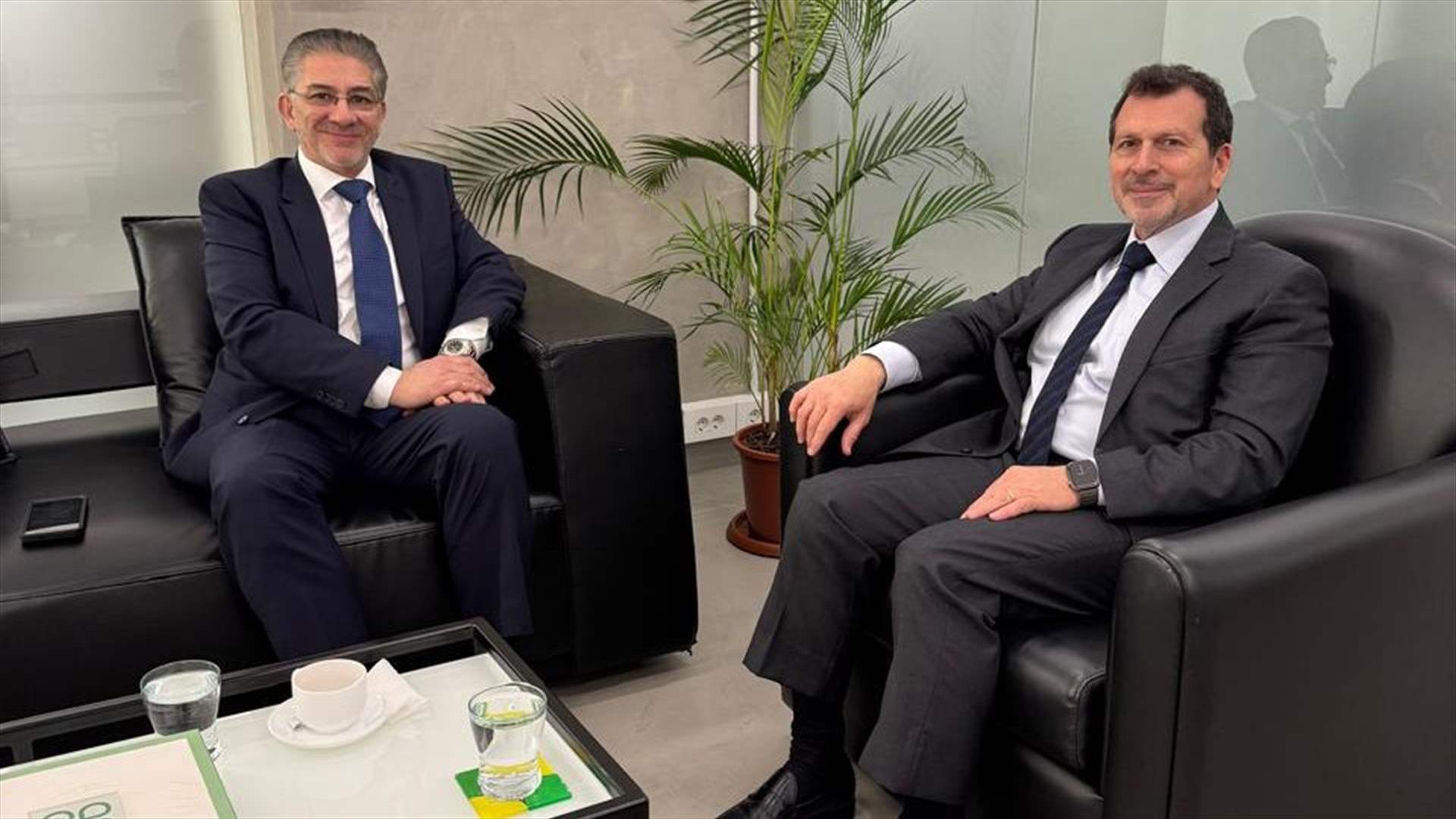 شحادة بحث مع منيمنة في رقمنة خدمات "ايدال": من أولويات الحكومة تطوير البنية المعلوماتية للقطاع العام