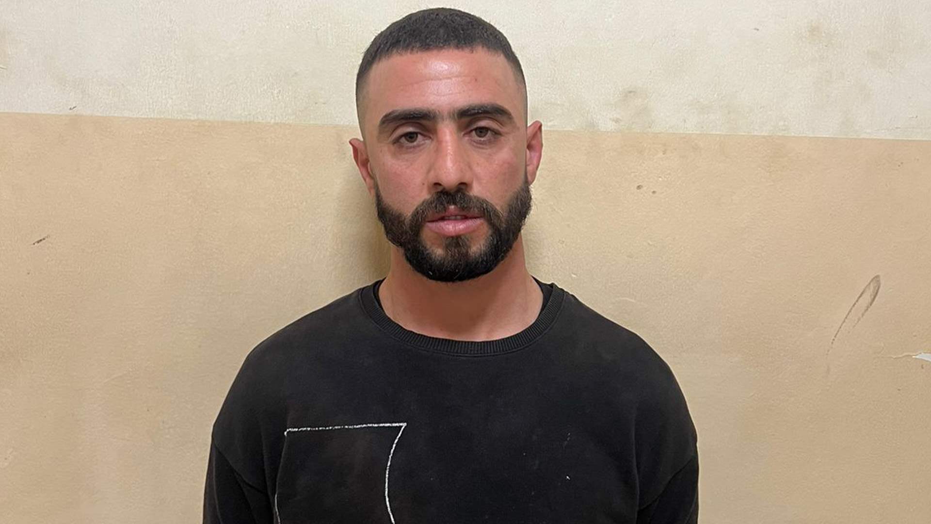 تعميم صورة موقوف نفّذ عمليات سرقة بطريقة احتيالية أوقفته شعبة المعلومات... هل وقعتم ضحية أعماله؟