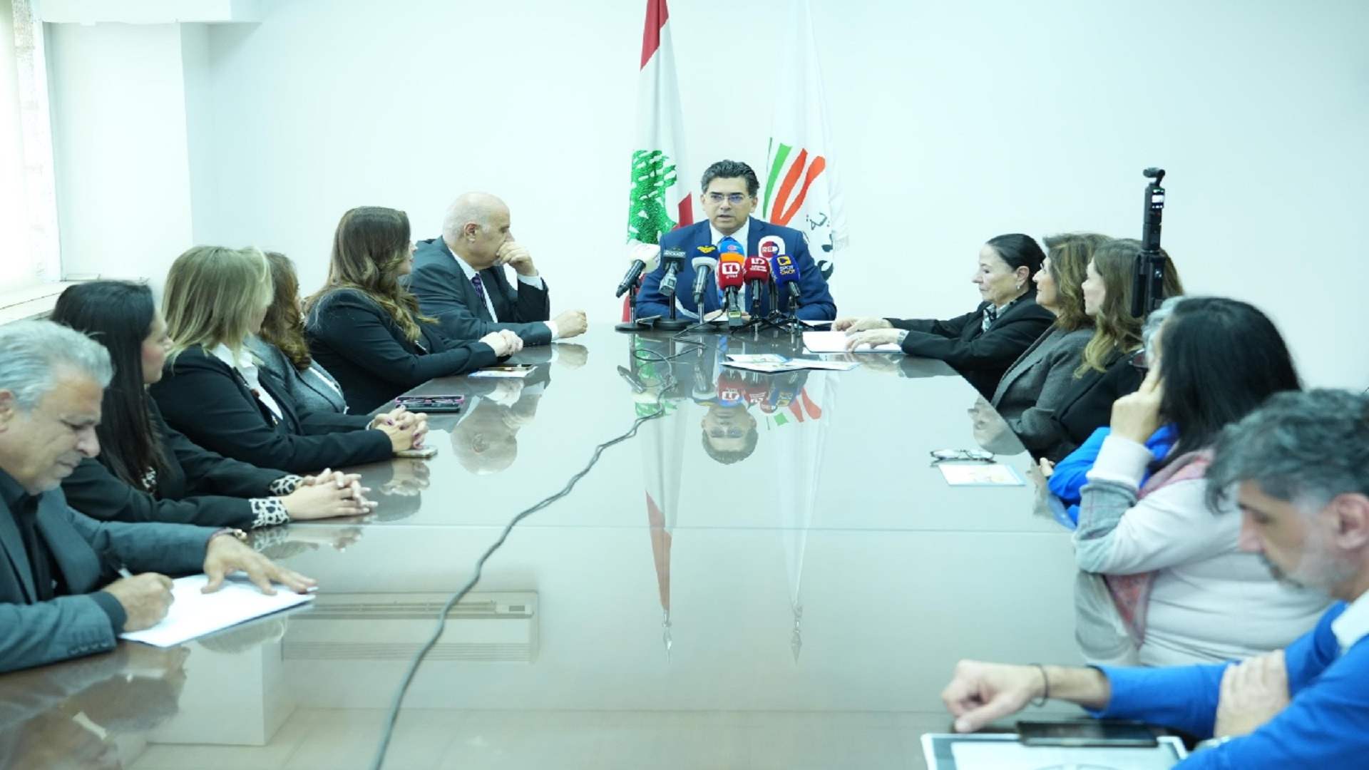 مرقص في مؤتمر صحافي مع لجنة معالجة أوضاع الأطفال مكتومي القيد: على الوزارات والإدارات المعنية مسؤولية كبيرة بالتصدي لهذه الظاهرة 