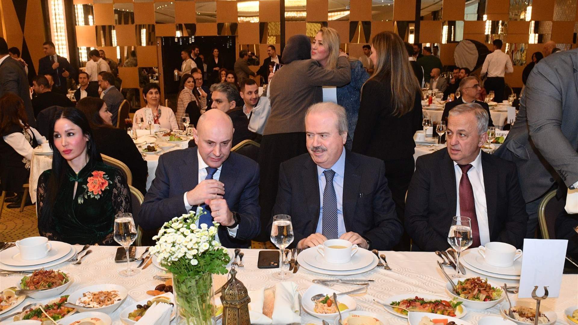 جابر للعاملين في المالية: الإيرادات تتحسّن لرفع الرواتب… والإدارة الحديثة تتطلب تعاون الجميع