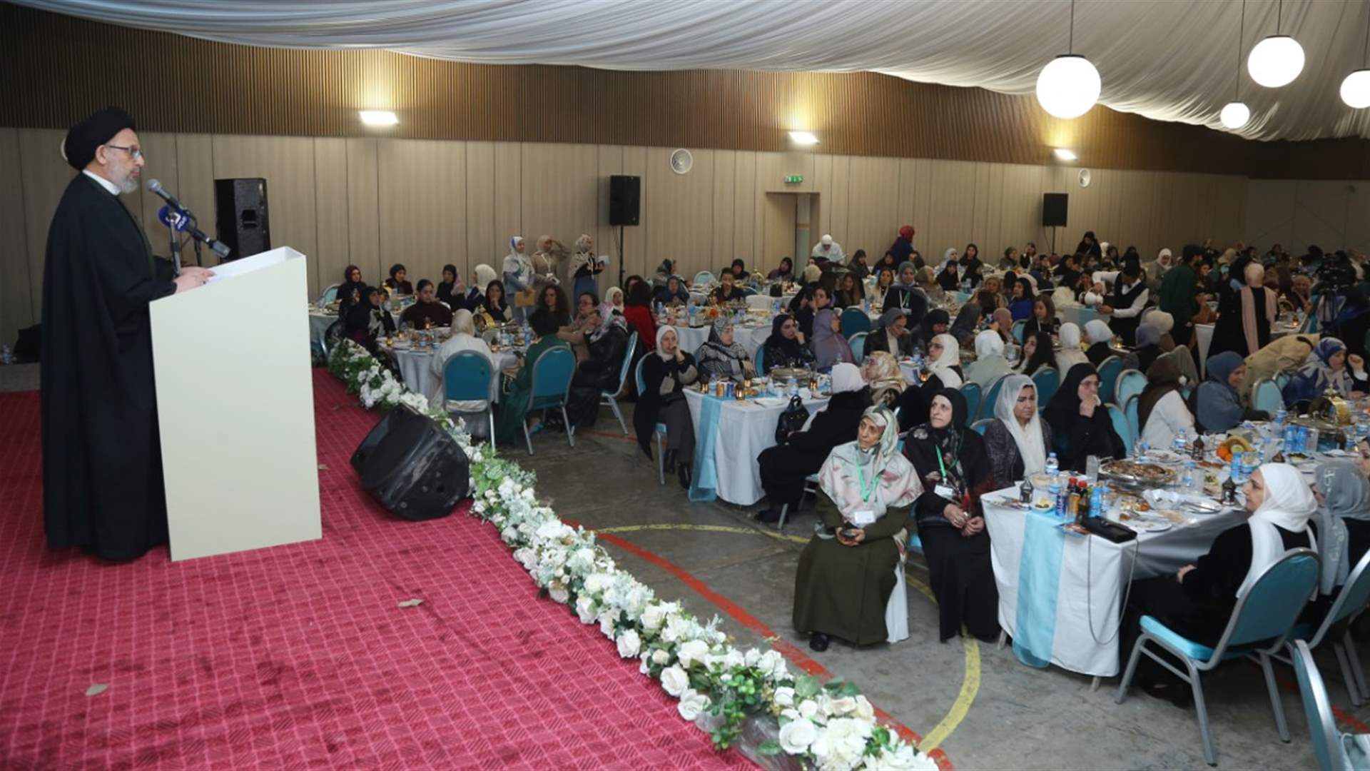 فضل الله في افطار مجلس صديقات مبرة السيدة خديجة: للمرأة دور كبير في صون الوطن وتعزيز الوحدة ومواجهة ظواهر الفساد