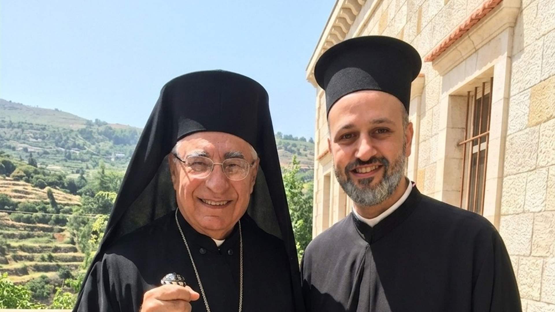 العبسي يعين الأرشمندريت يوسف شاهين مديرا لمكتبه