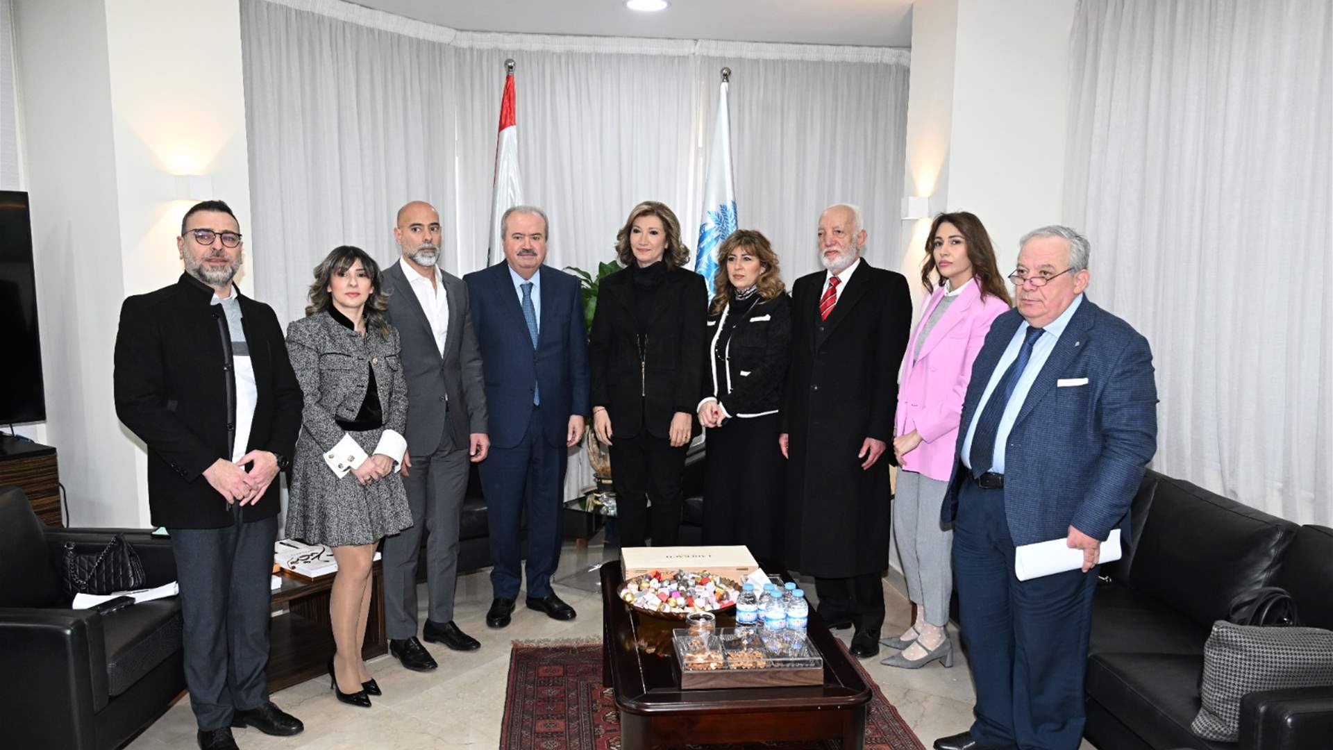 وزير المالية يلتقي وفد كتاب العدل لمناقشة تحسين المعاملات وتسهيل توريد الرسوم