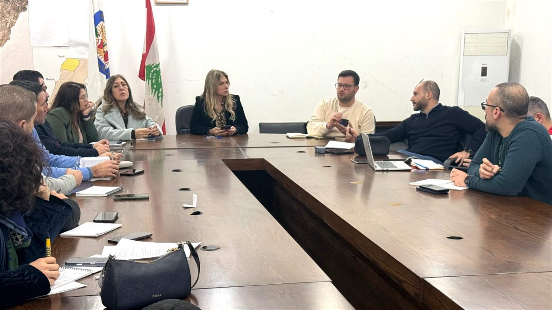 اجتماع في سراي طرابلس بحث آليات تقديم المساعدات للنازحين