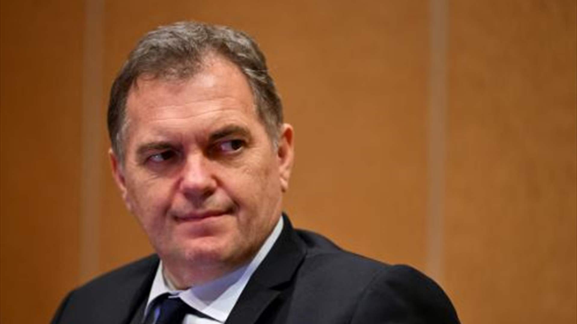 وزير النقل الفرنسي : 52 سفينة فرنسية عالقة في مياه الخليج و8 في البحر الأحمر