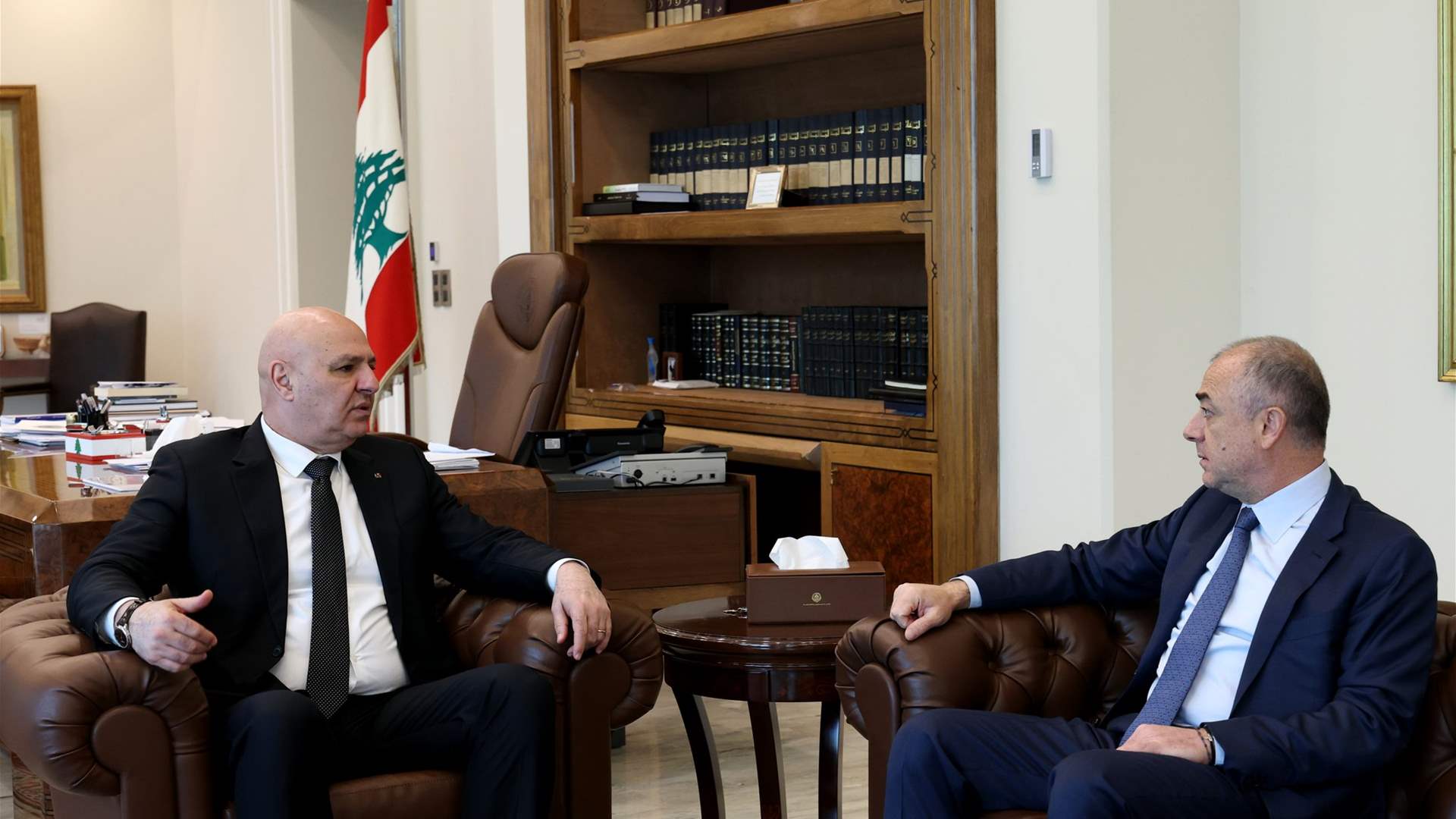  بوصعب من قصر بعبدا: لضرورة التضامن الداخلي ورفض الحرب