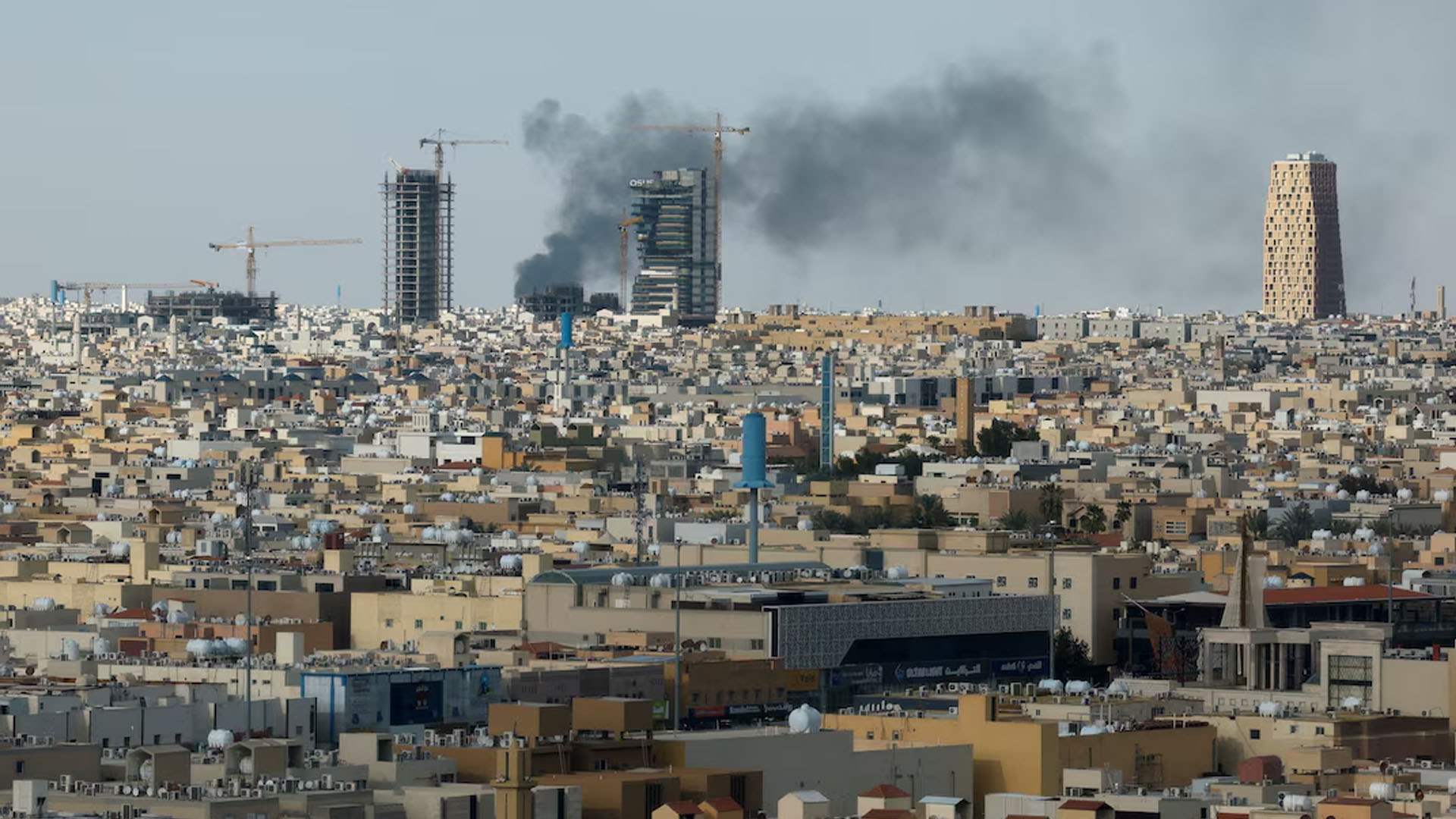 Israeli army says hit over 400 targets Friday across Iran