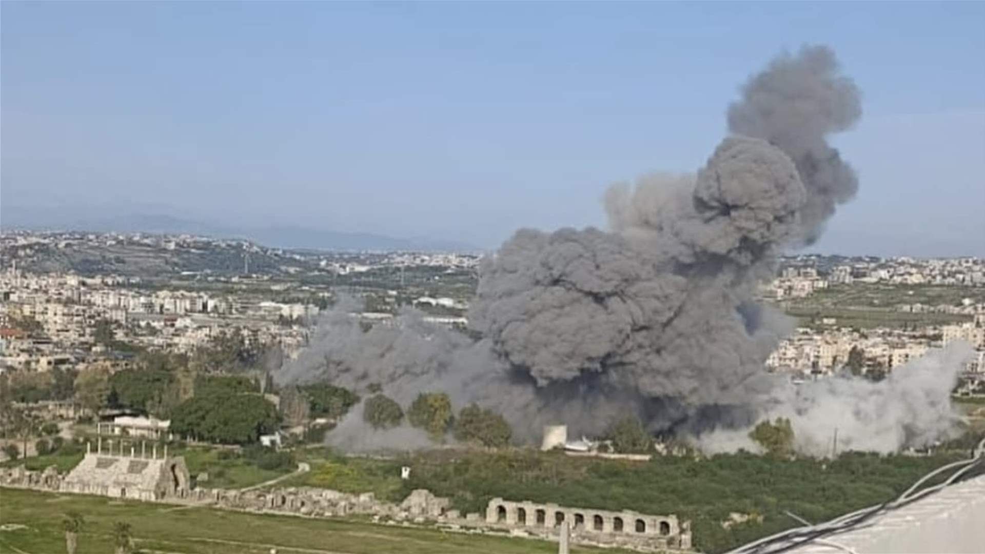 وزير الثقافة ندد باستهداف موقع البص الاثريّ في صور: لا وجود عسكريا ولا أمنيا