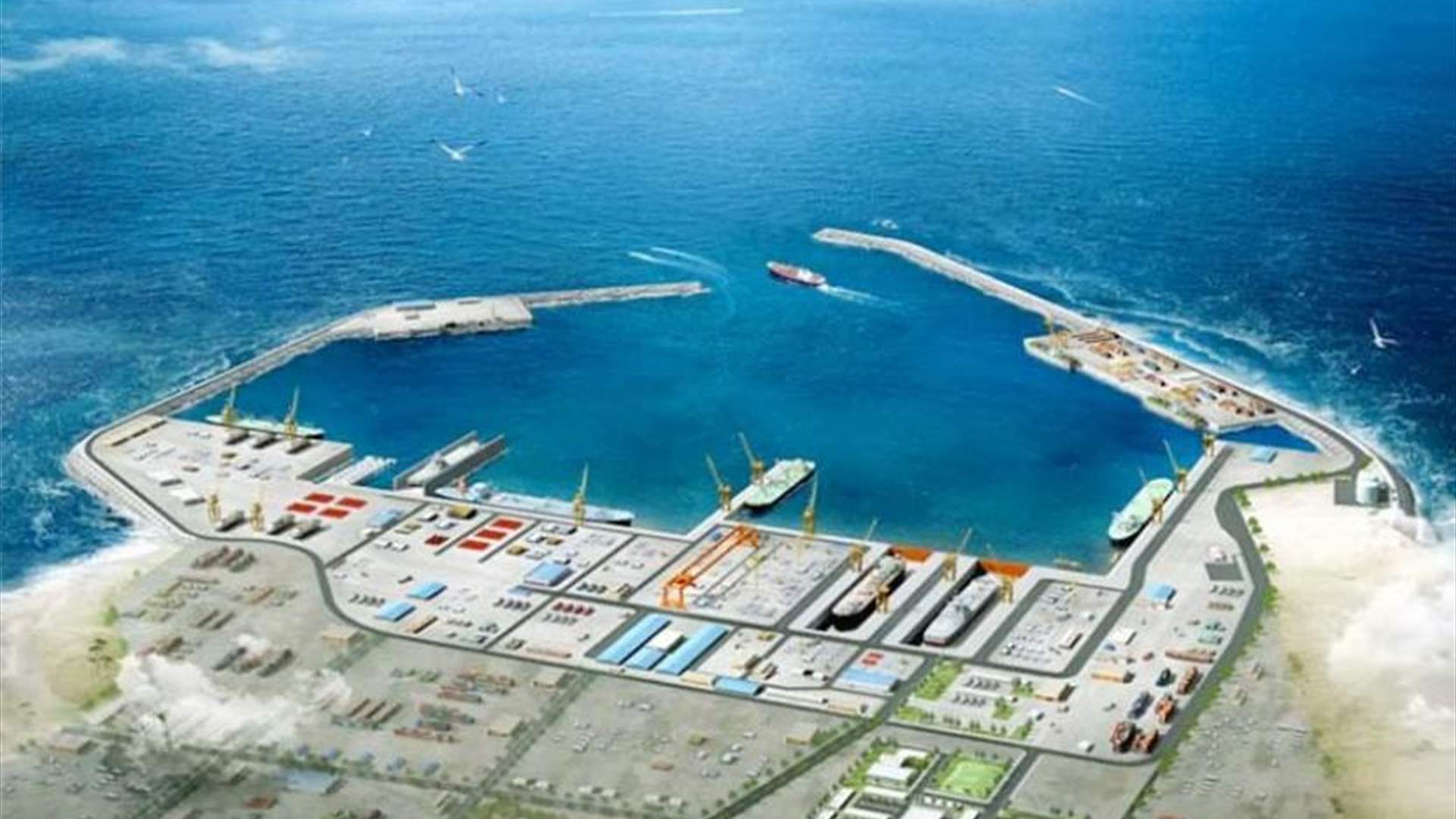 ميناء الدقم: العمل في الميناء والعمليات البحرية يسيران بصورة طبيعية