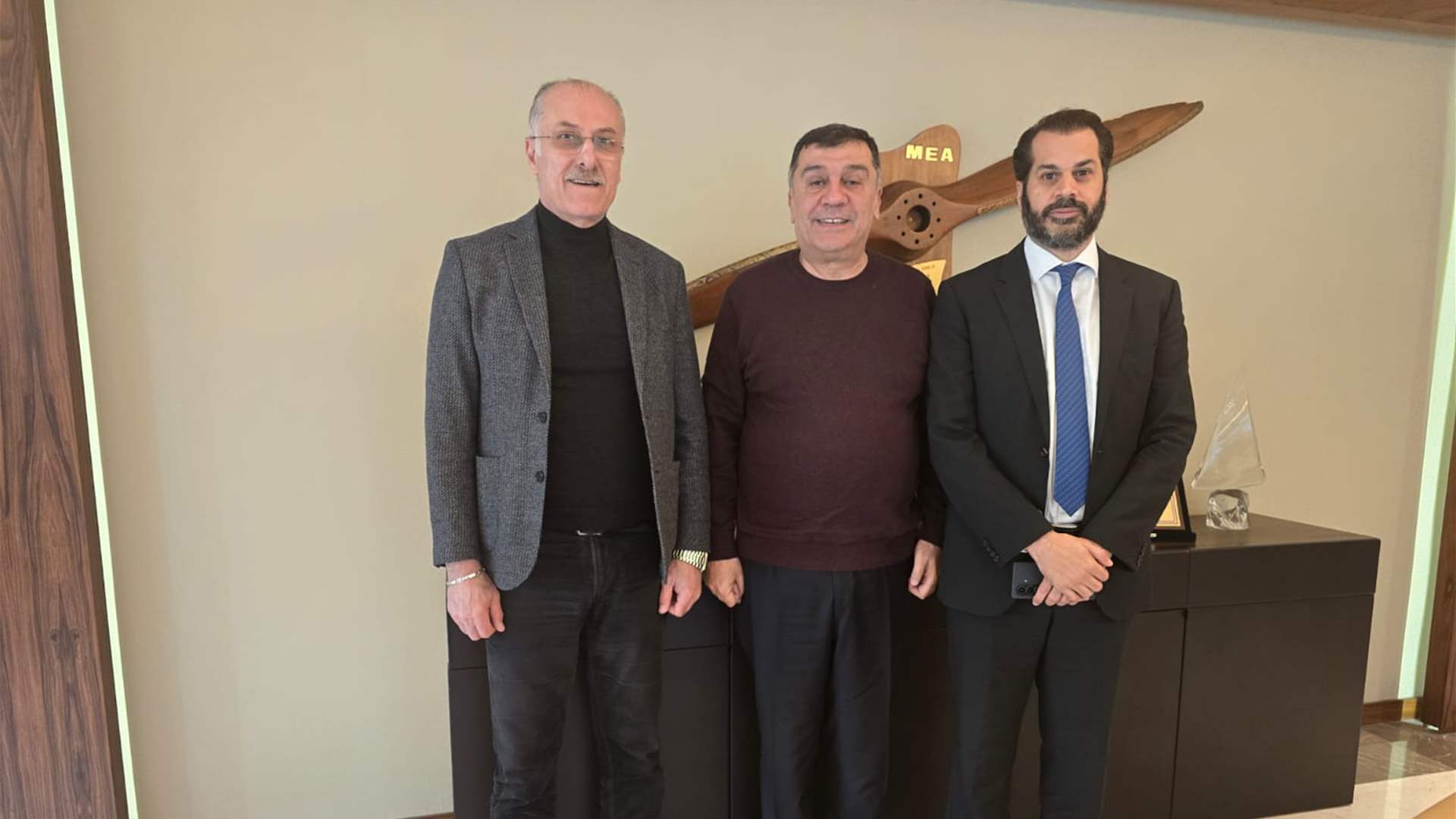 نقابة مستوردي الأدوية وأصحاب المستودعات: طيران الشرق الأوسط شريان أساسي لإمداد لبنان بالأدوية