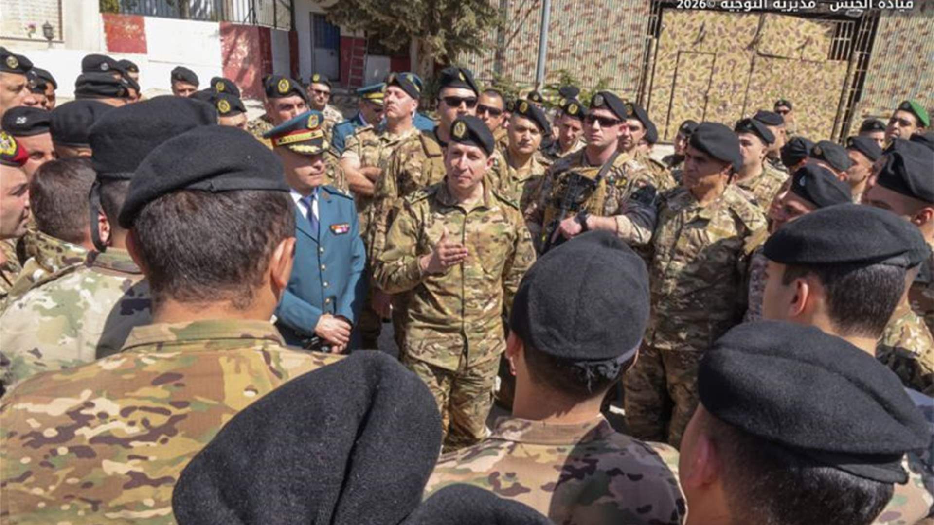 قائد الجيش: عازمون على بسط سلطة الدولة على كل أراضيها عملًا بقرار السلطة السياسية وملتزمون بالمصلحة الوطنية العليا حفاظًا على وحدة لبنان