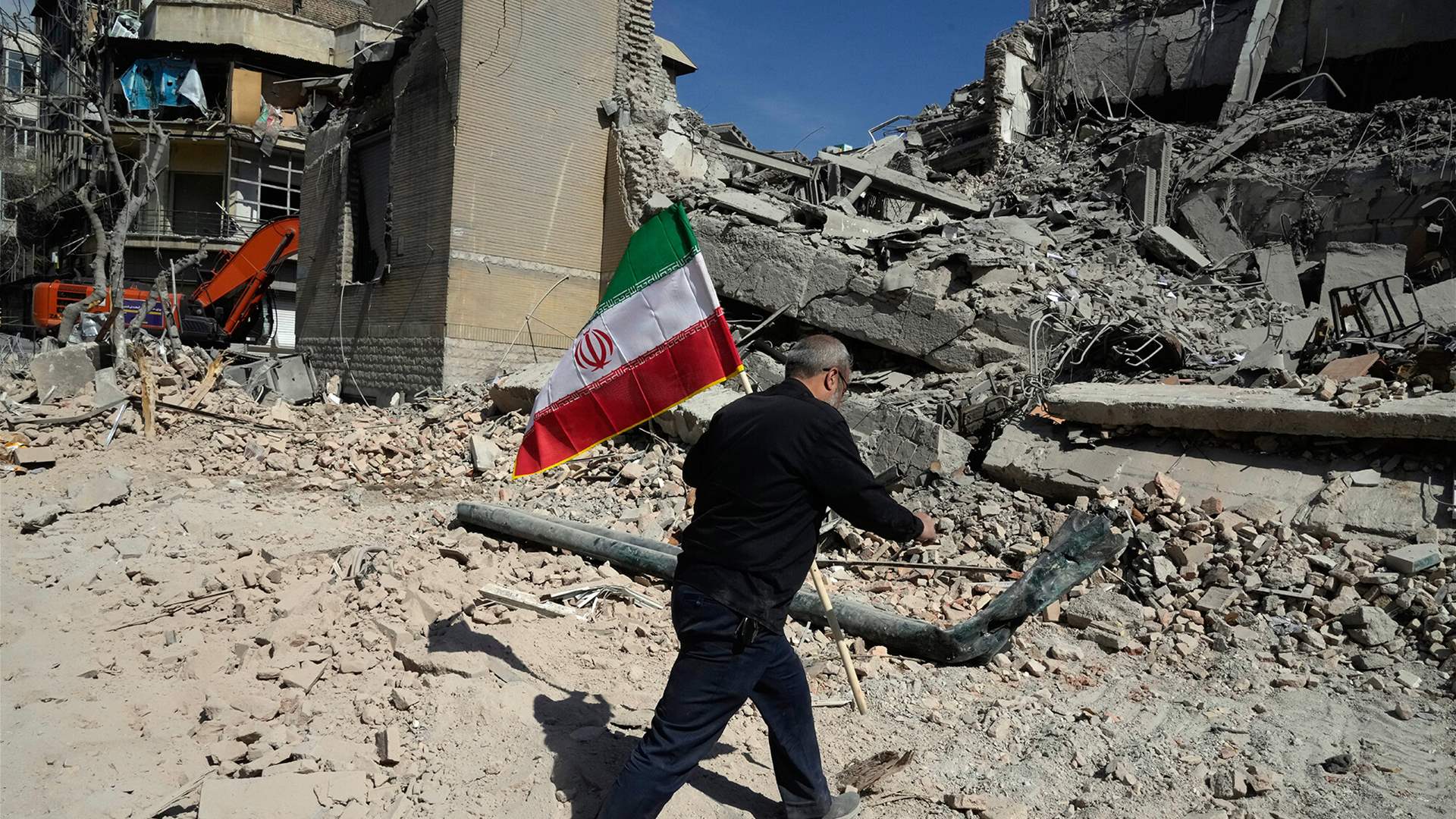 Large explosions shake Tehran: AFP journalists