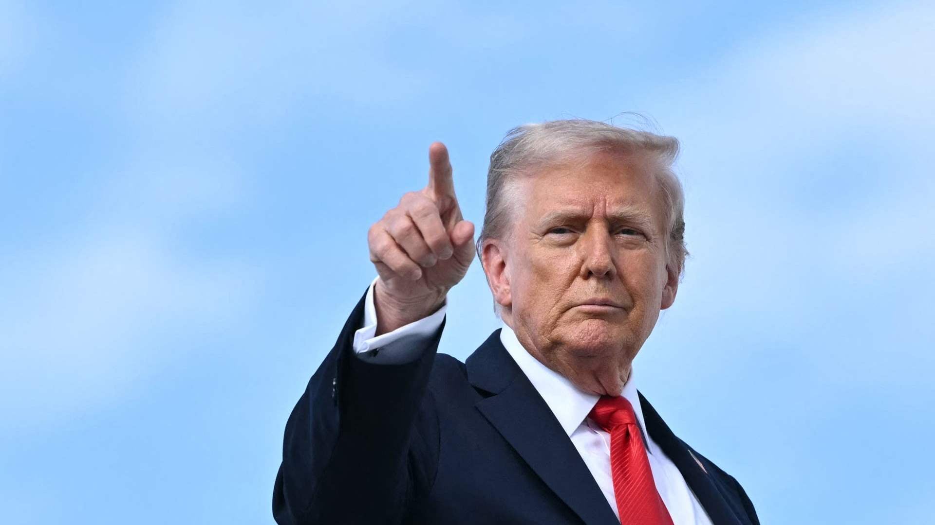 Axios: Trump tells G7 leaders that Iran is “on the verge of surrender”