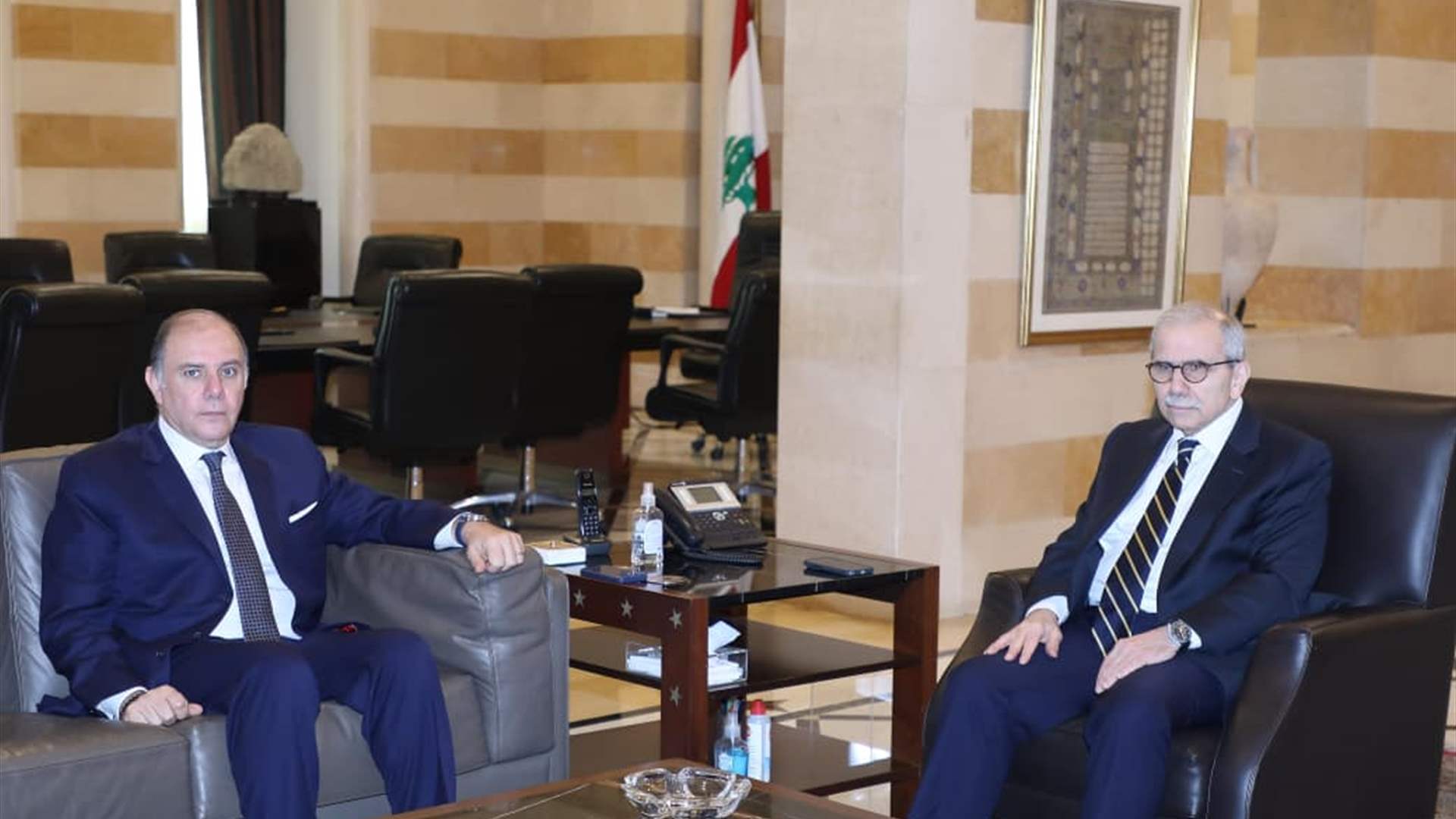 سلام بحث مع حاكم مصرف لبنان في تداعيات الحرب والإجراءات النقدية