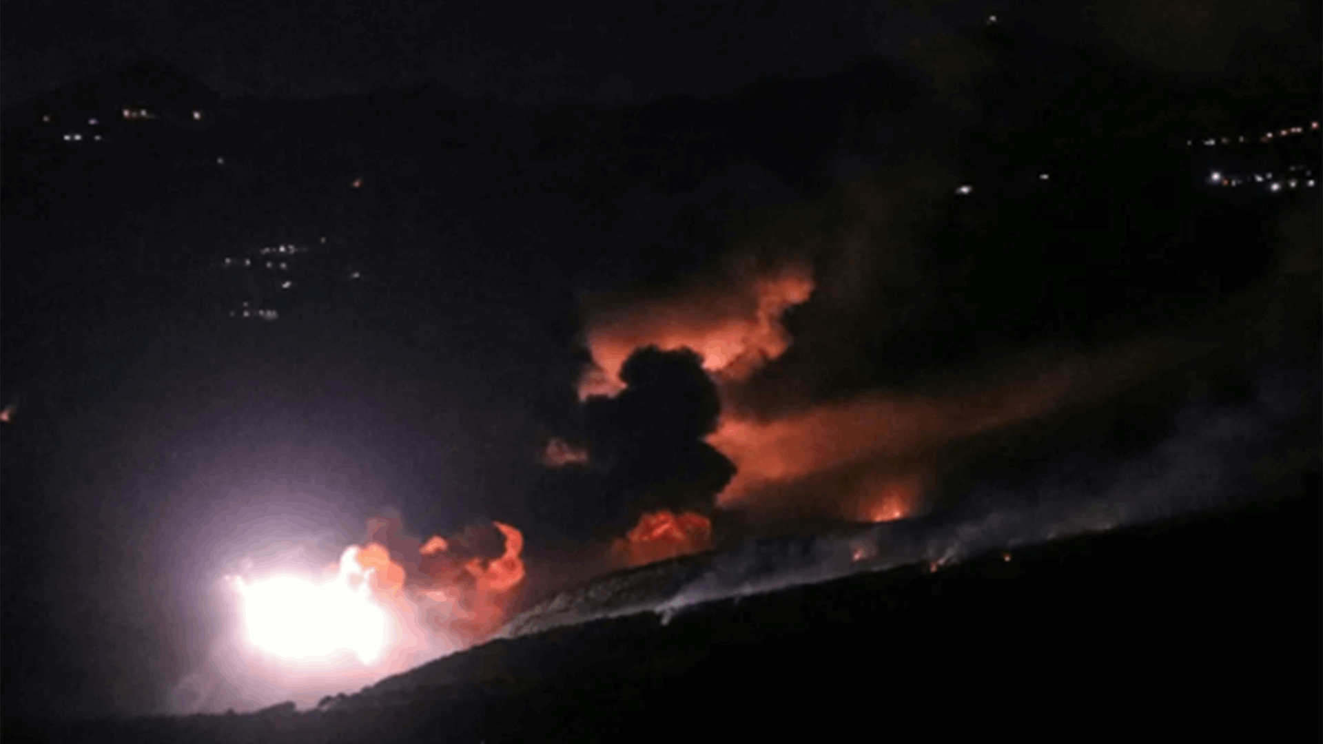 ليلة تصعيد في الجنوب: قصف إسرائيلي واشتباكات على محاور عدّة