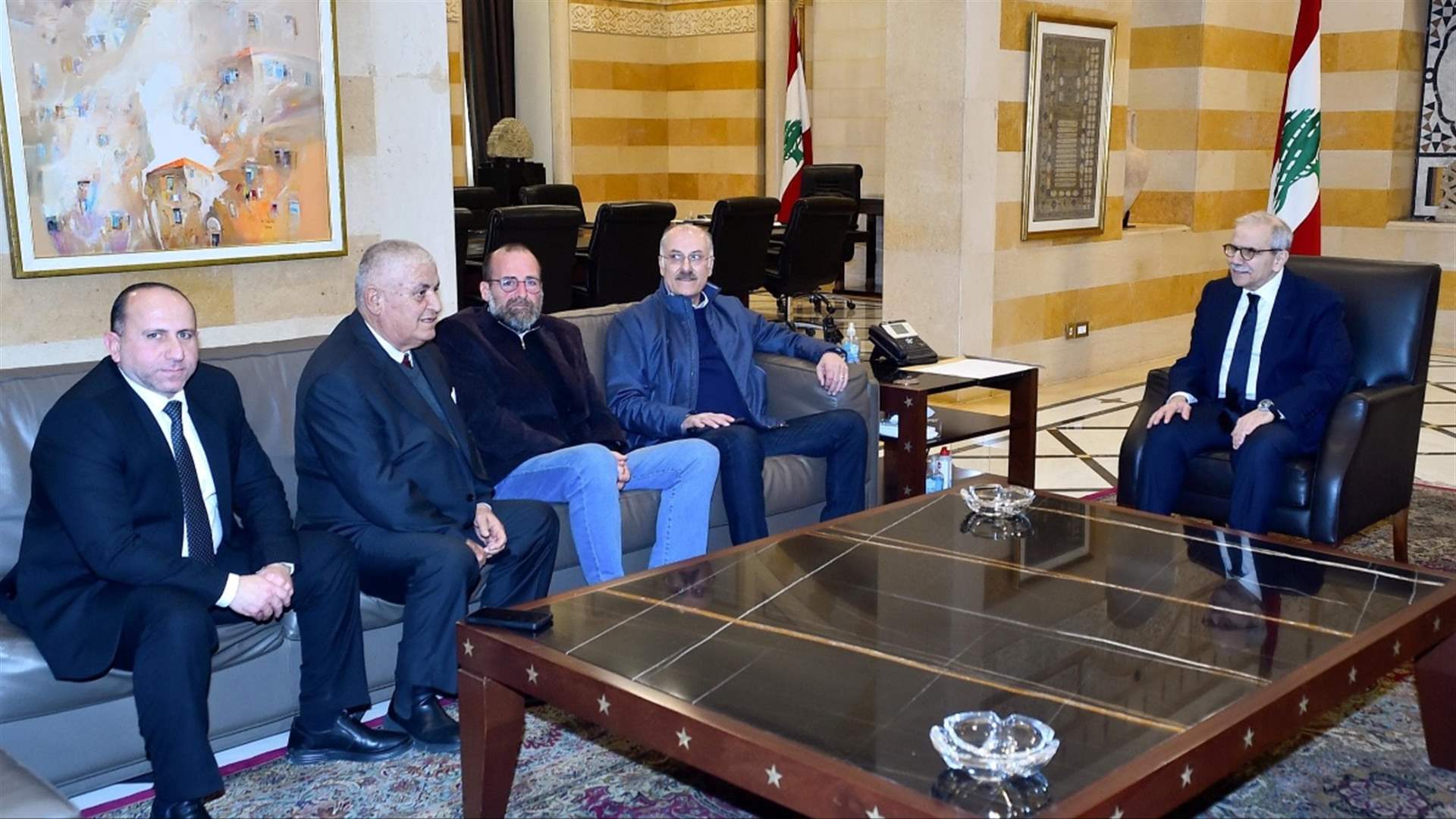 سلام إطلع على عمل خلية الأزمة في إقليم الخروب... عبد الله: لتسريع دفع المستحقات والمساعدات المطلوبة للبلديات 