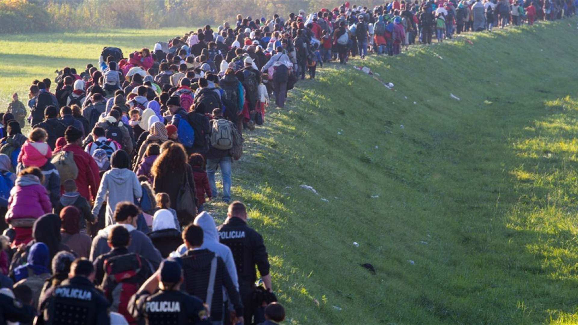 أوجاع عابرة للحدود... هكذا تحطم الحرب الاستقرار النفسي للنازحين