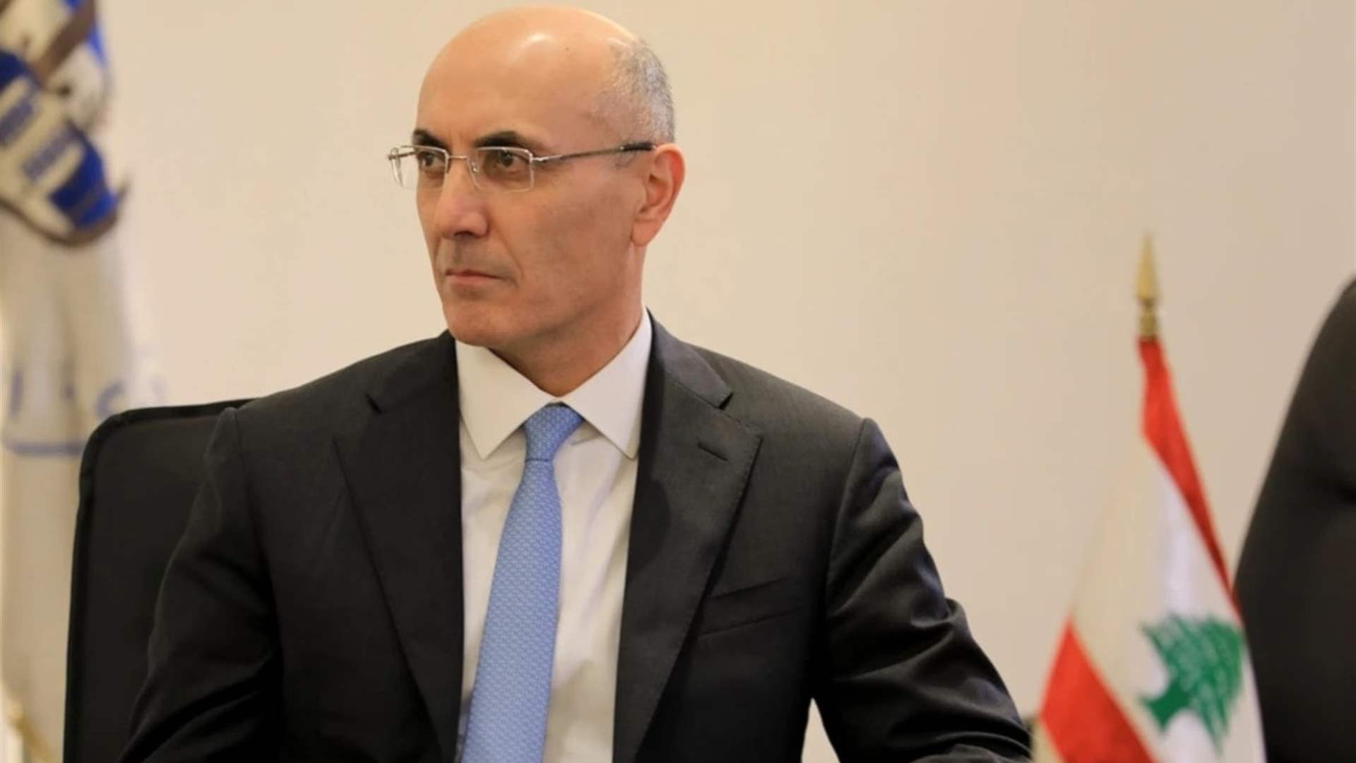  الحجار يبحث مع نواب ومحافظين الأوضاع الأمنية ومتابعة ملف النازحين