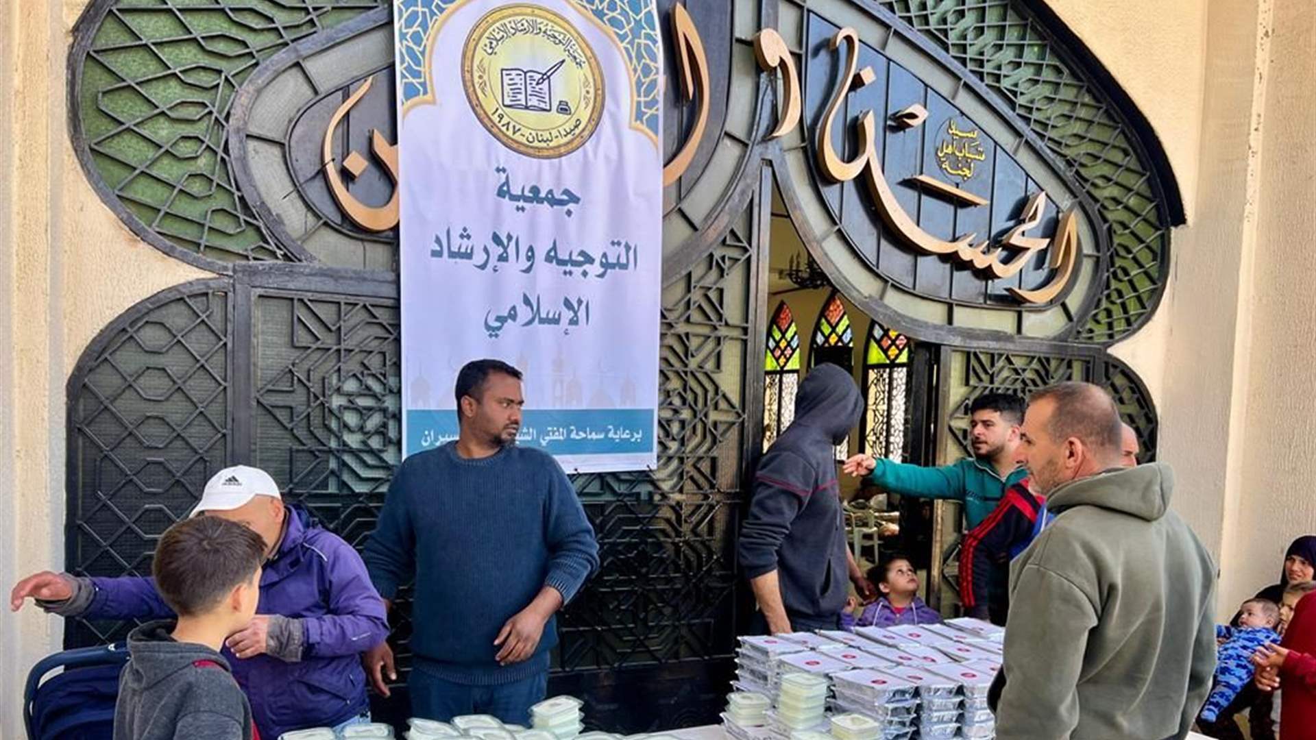 دار الإفتاء الجعفري في صيدا وحسينيتها  تفتحان أبوابهما للنازحين