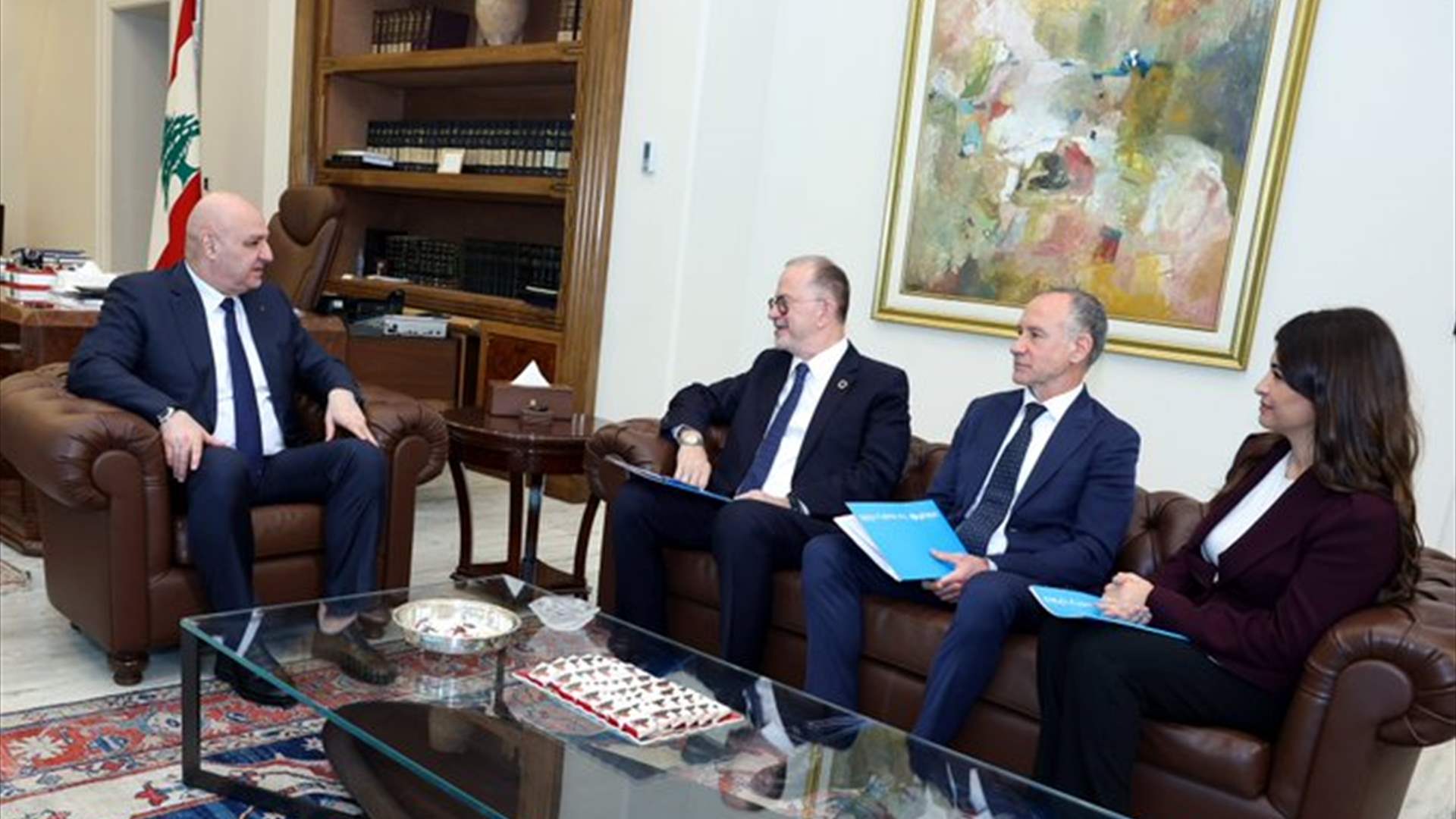 President Aoun meets UNICEF official, stresses support amid escalating crisis