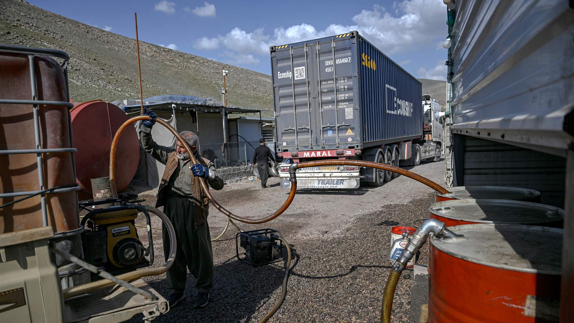 العراق يعلن توقف تدفقات الغاز الإيراني إلى محطاته الكهربائية بسبب الحرب