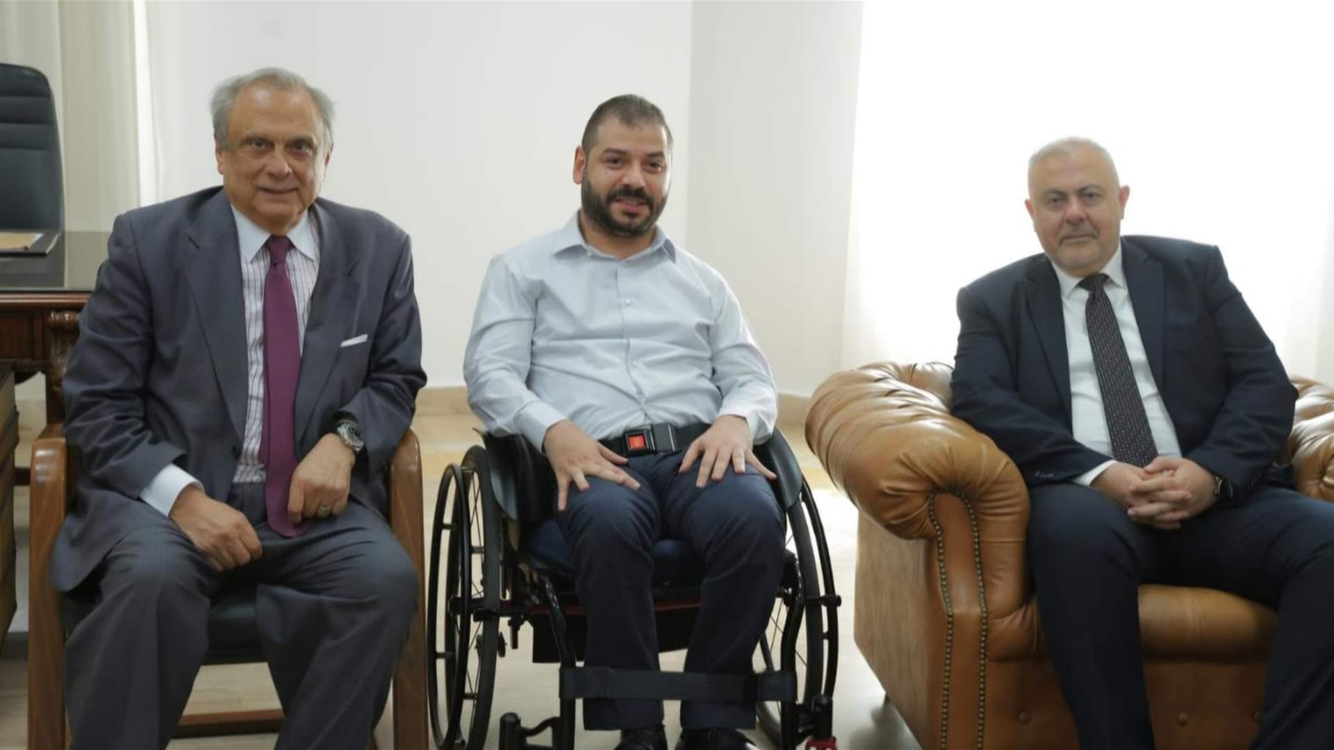 اجتماع في محافظة بيروت يعرض مشروع "قروض ترميم" لذوي الإعاقة