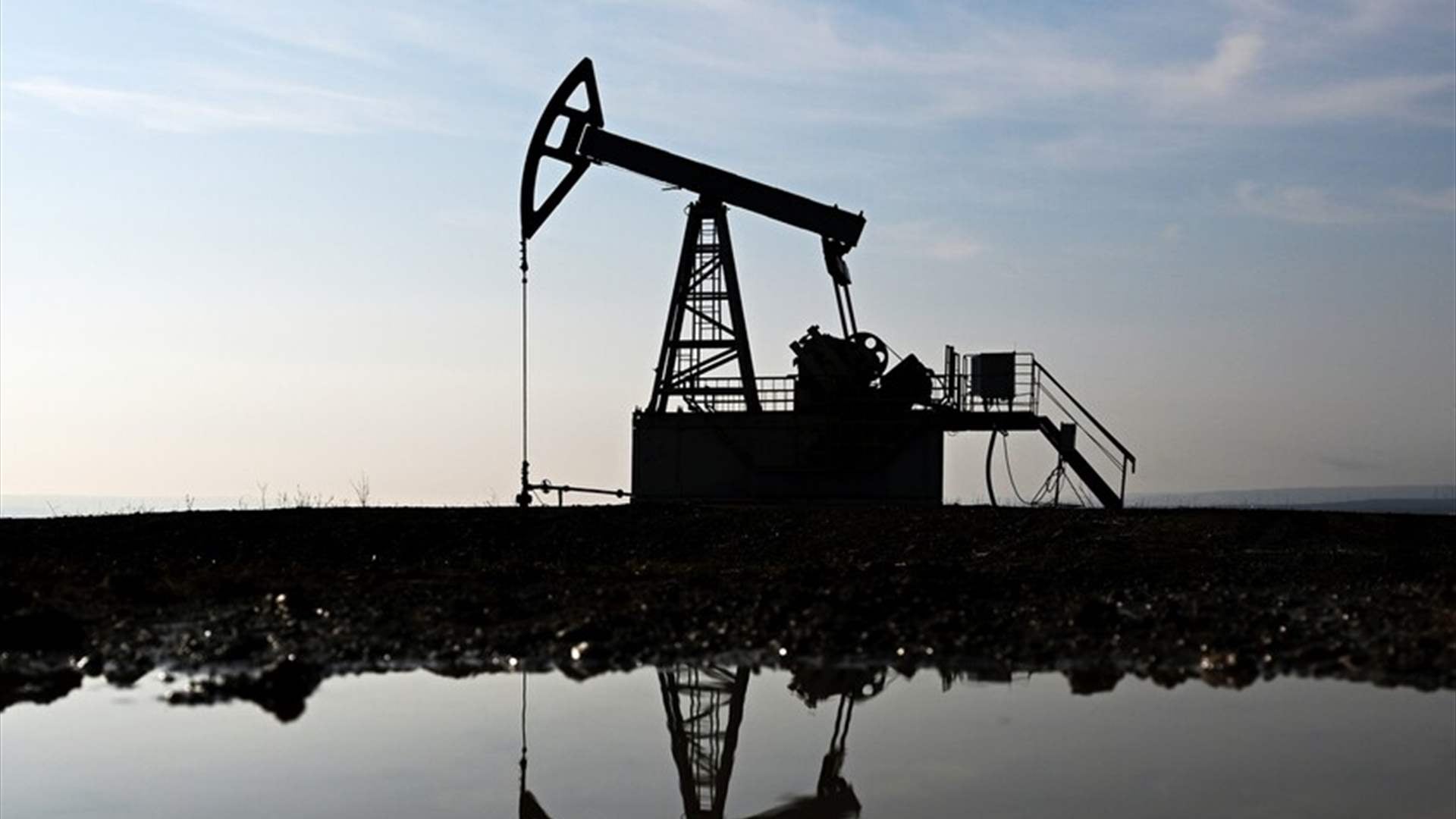 أسعار النفط تواصل صعودها وخام "برنت" يصعد إلى فوق 115 دولارا للبرميل