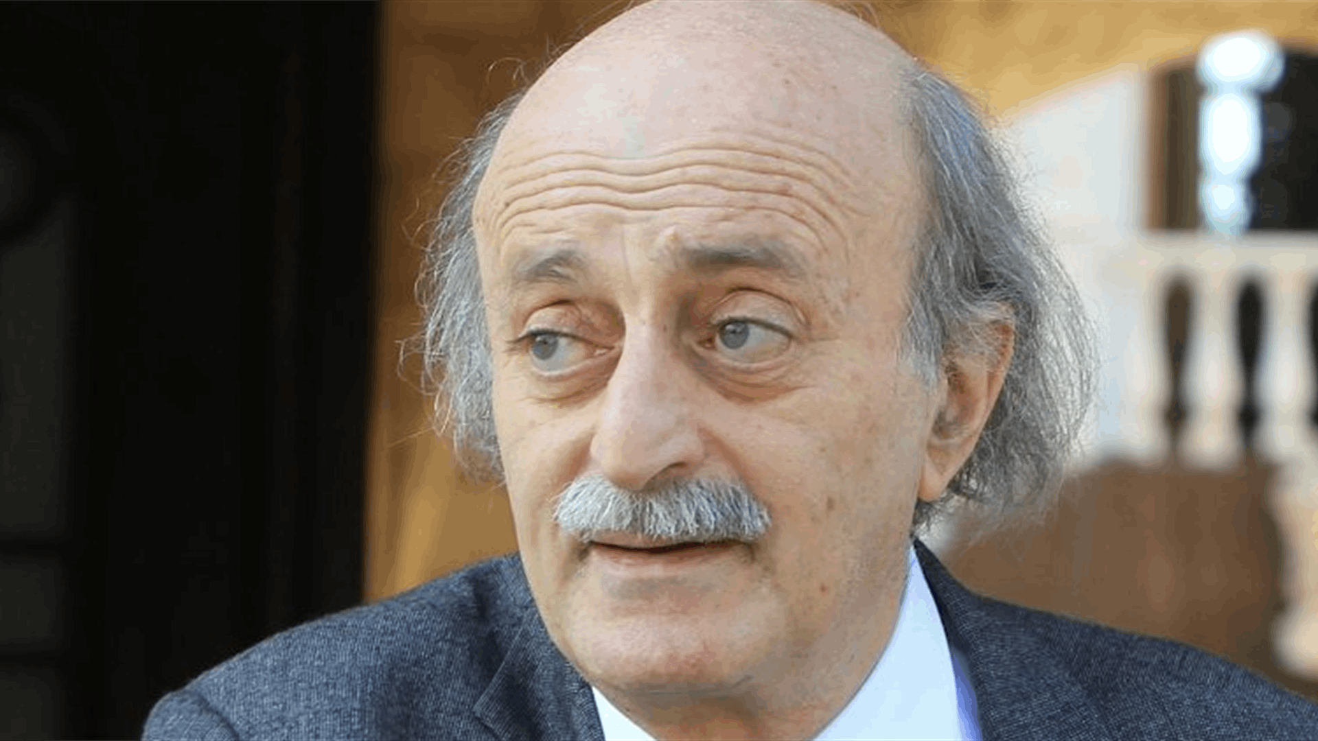 جنبلاط تلقى اتصالا من أسامة سعد في ذكرى استشهاد والده