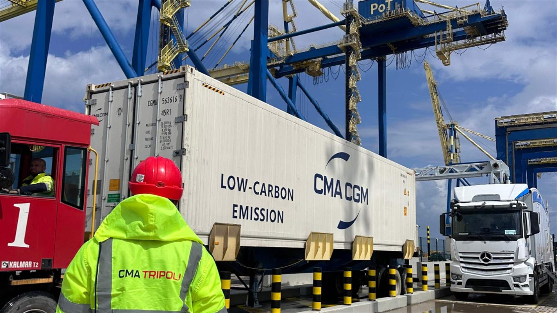 مرفأ طرابلس باشر التشغيل التجريبي للماسحة الضوئية المتطورة