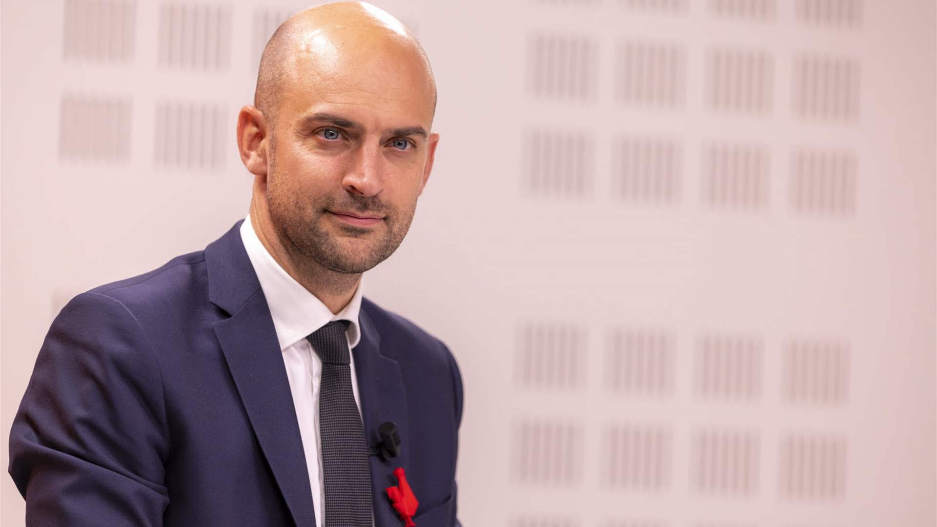 French foreign minister calls on Iran to make 'major concessions'