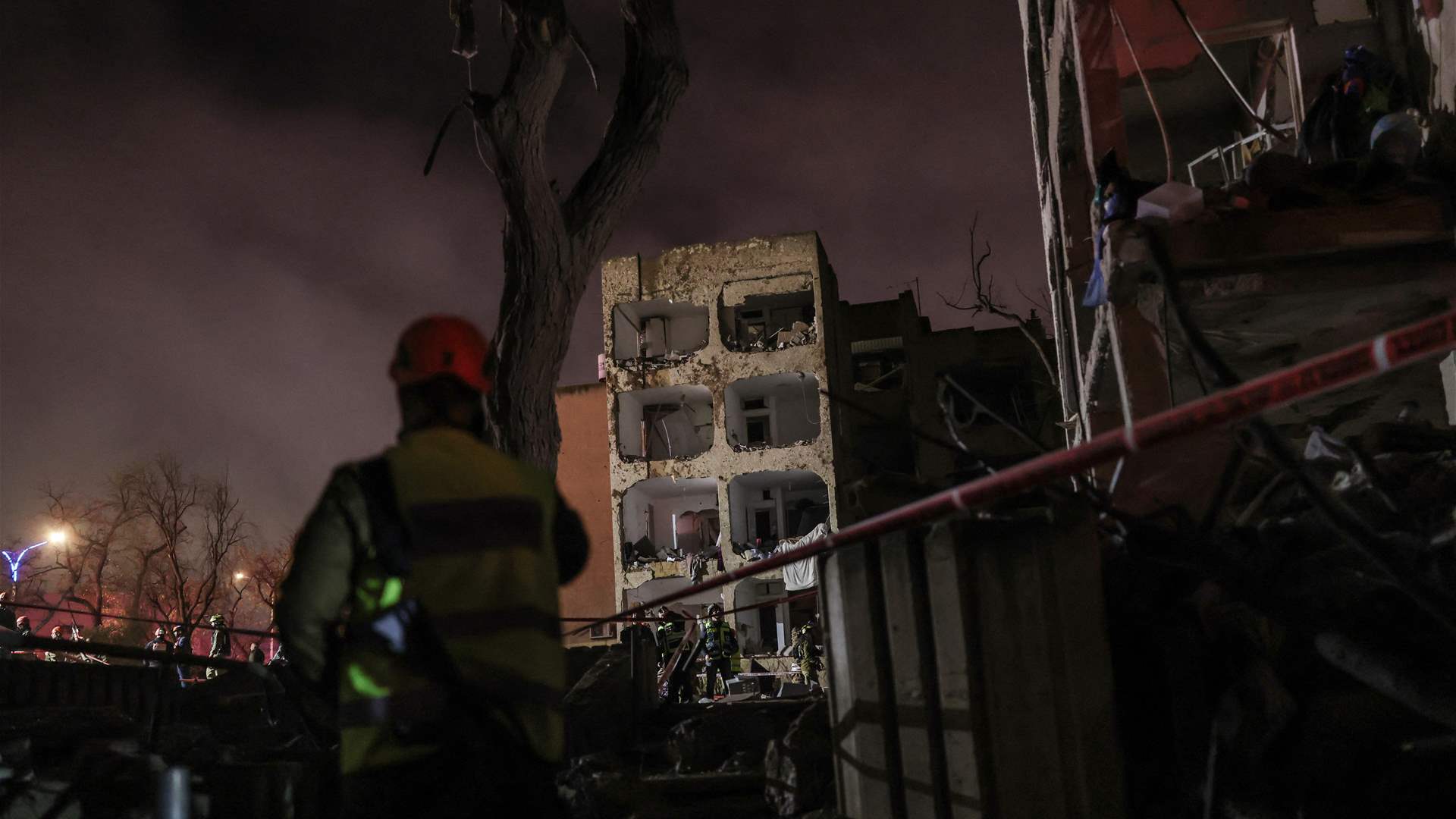 Iran missile strikes wound over 100 in two south Israel towns