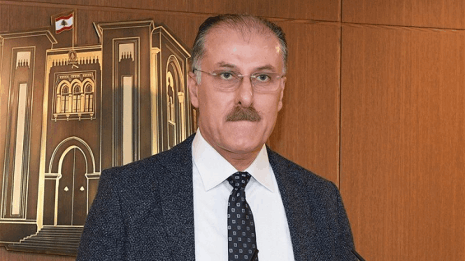 عبد الله وشهيب وحمادة قدموا اقتراح قانون العفو العام