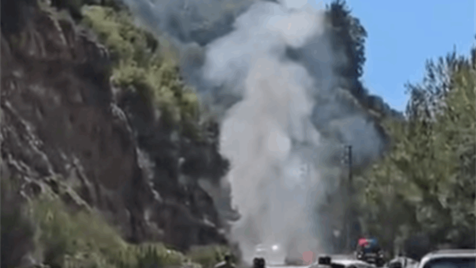 Four killed in Israeli strike on car on Jezzine road, including two reporters and cameraman