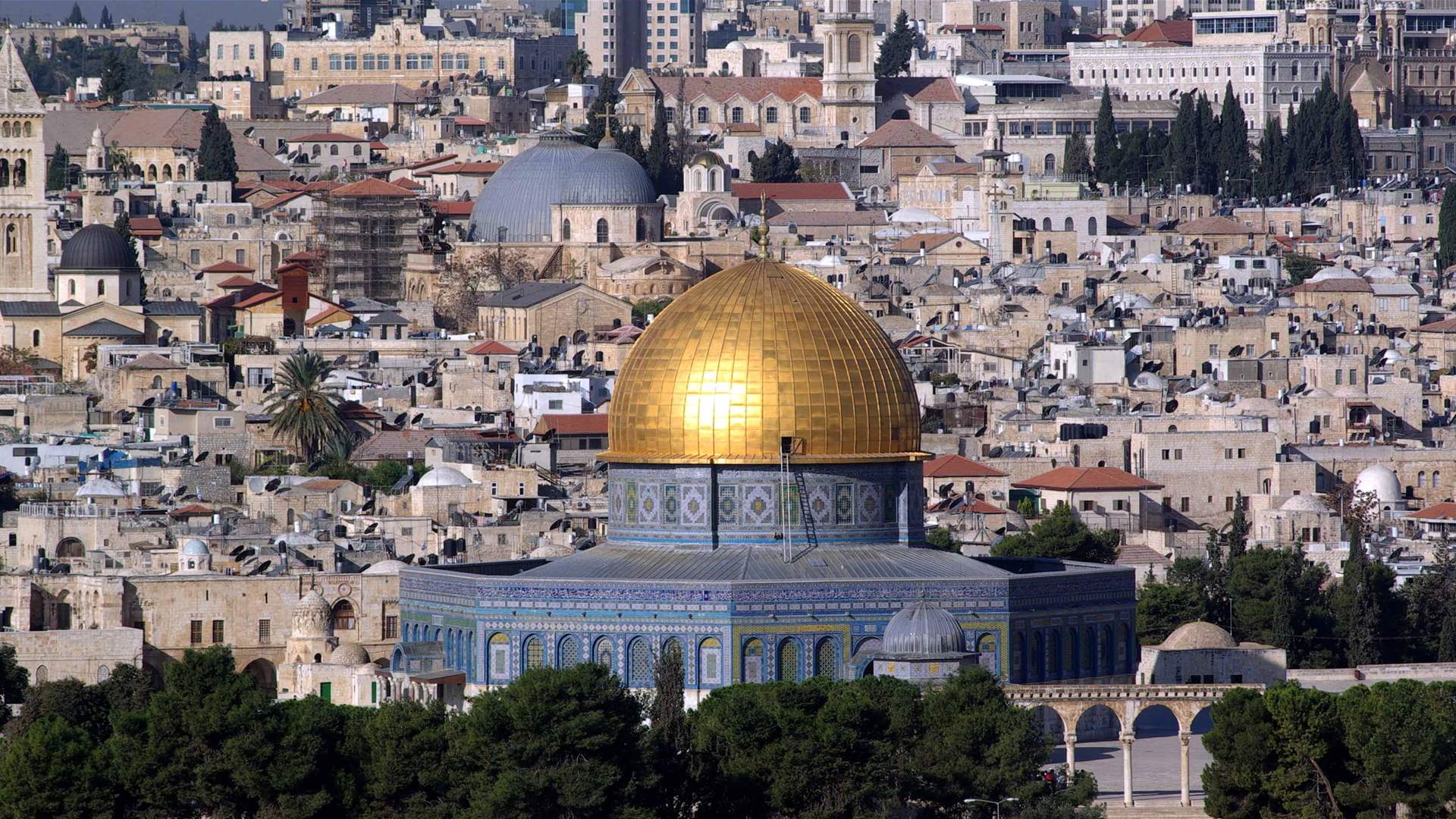 Blasts heard over Jerusalem after Iran missiles detected: AFP