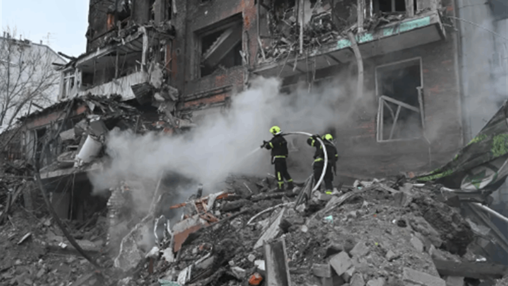 أربعة قتلى في ضربات روسية على أوكرانيا وتضرر منشآت حيوية