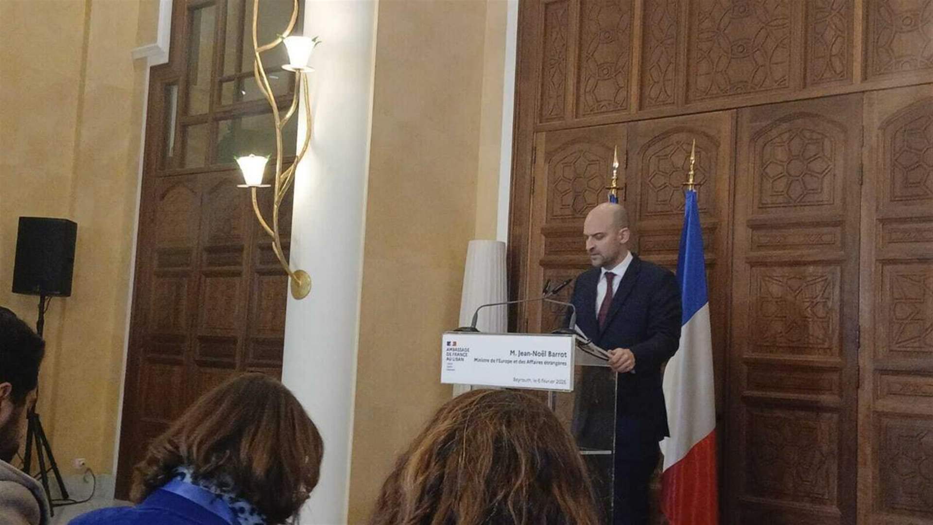 وزير الخارجية الفرنسيّ: هجمات قرب مواقع حفظ السلام غير مقبولة وغير مبررة