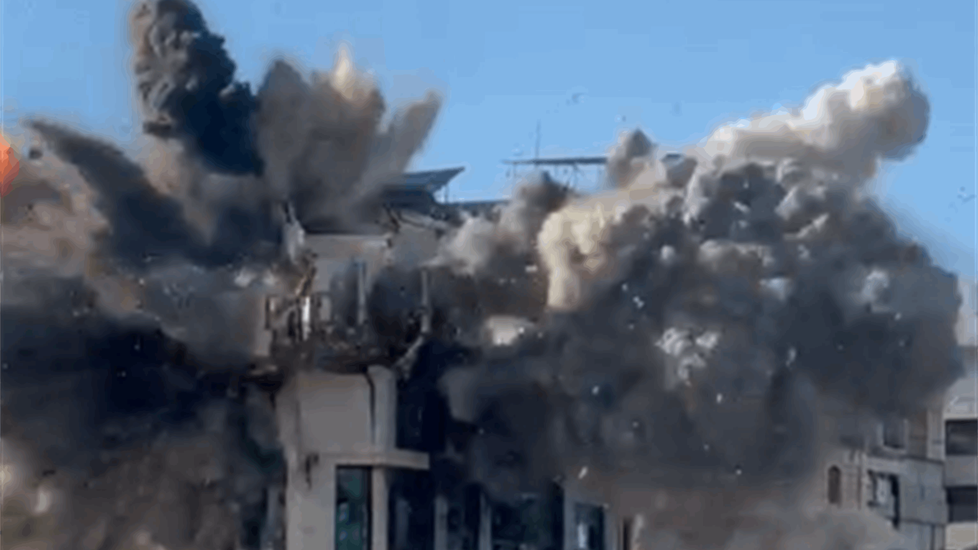 Israeli airstrike hits threatened building in Ghobeiry