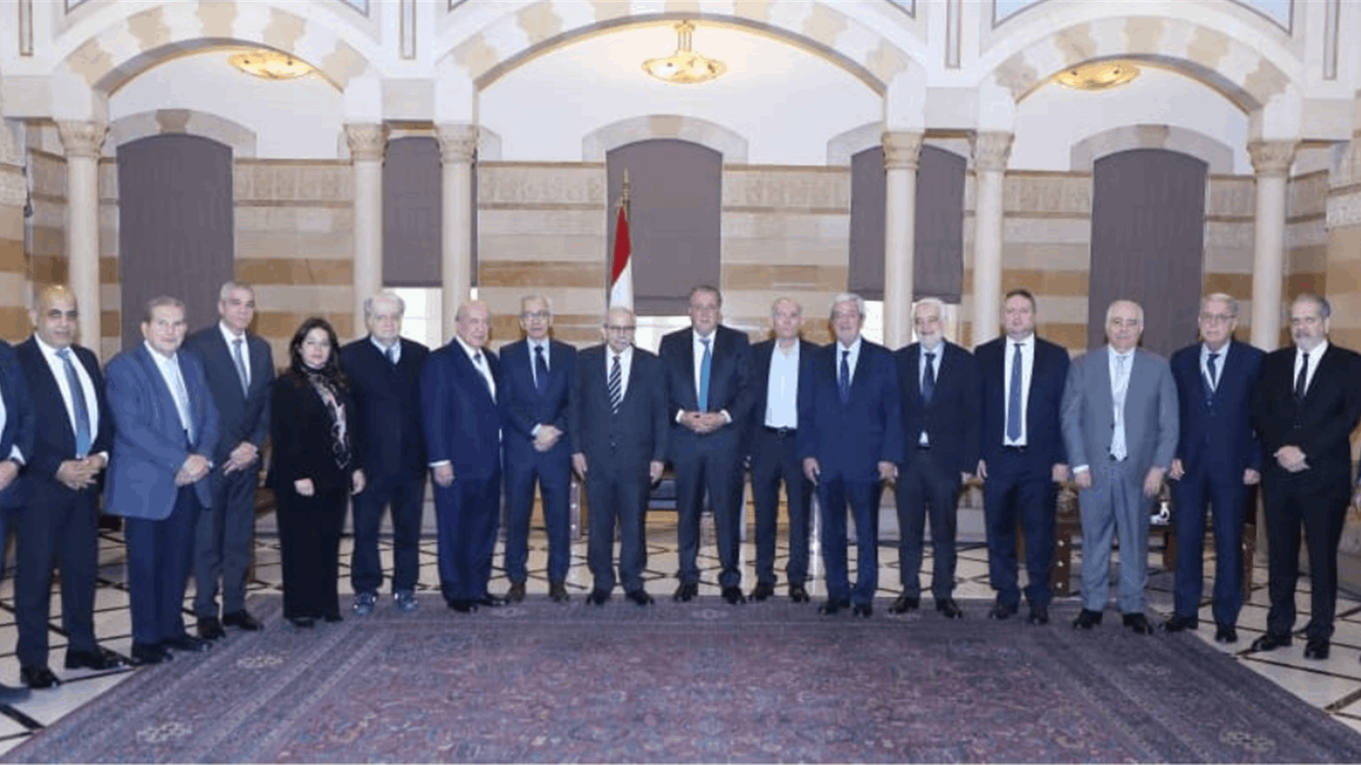 رئيس الحكومة استقبل وفدا من الهيئات الاقتصادية شقير: الأزمة طويلة ويجب أن نتكاتف ليستمر القطاع الخاص