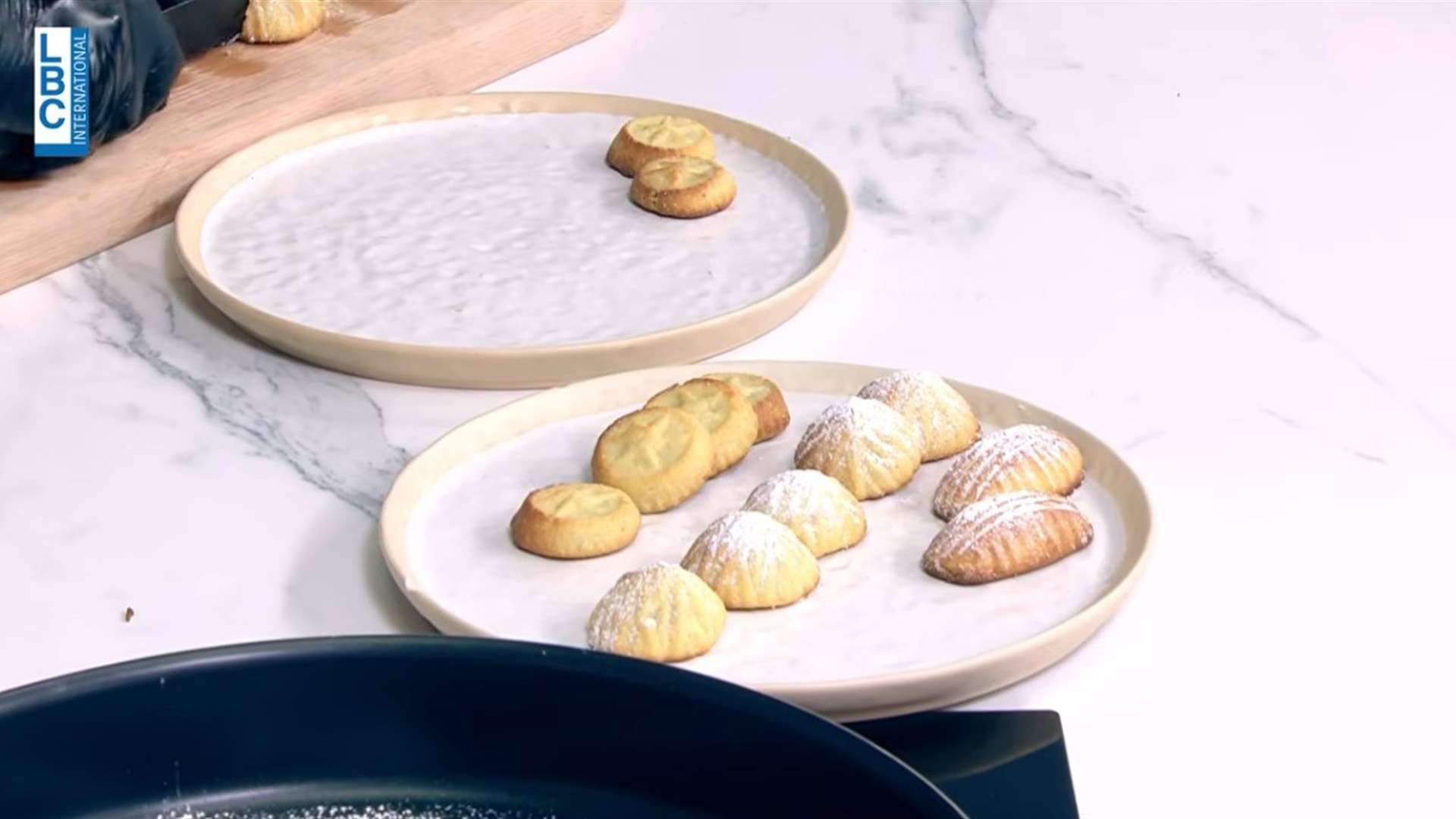 مع اقتراب عيد الفصح... إليكم وصفة المعمول مع الشيف حنا طويل (فيديو)