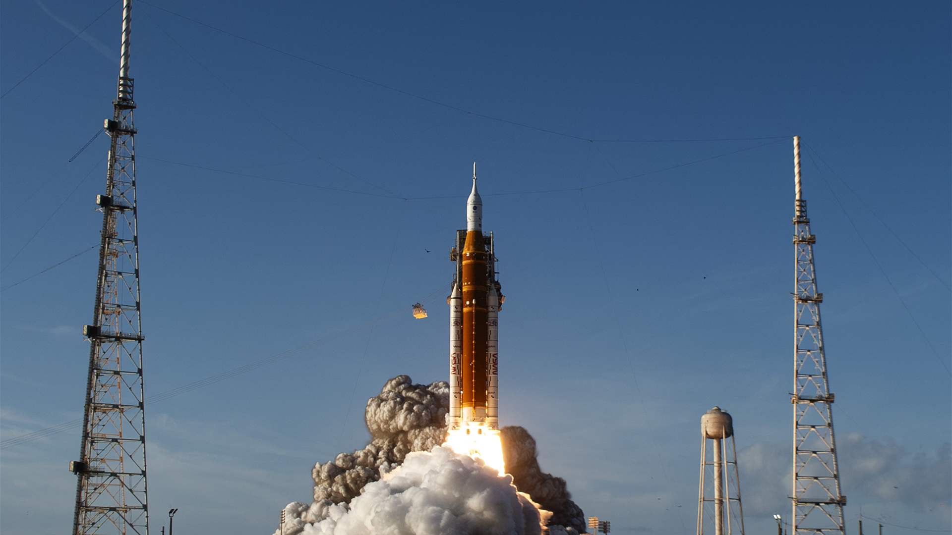 Artemis astronauts blast towards Moon 