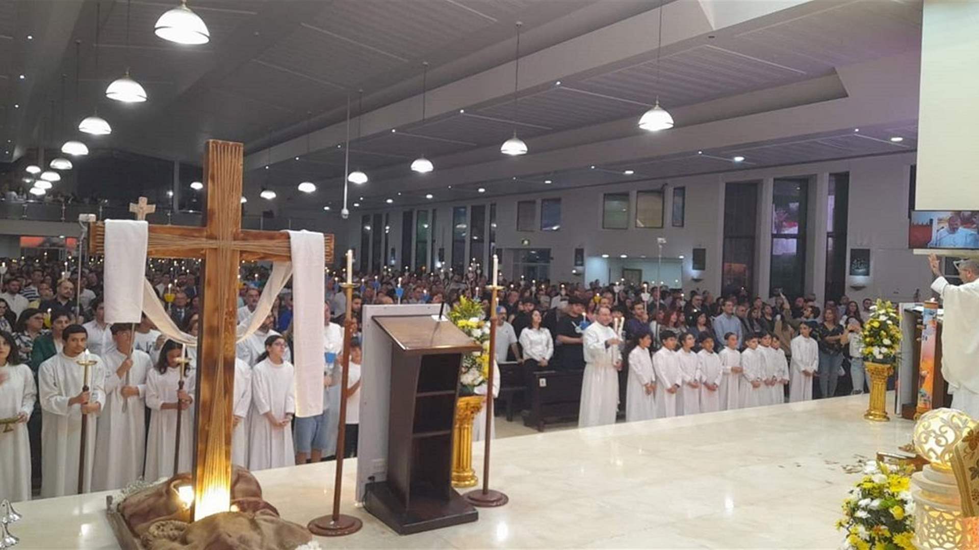 الحرب تغيّر ملامح العيد في دبي... إلغاء القداديس في ظل الأوضاع الراهنة