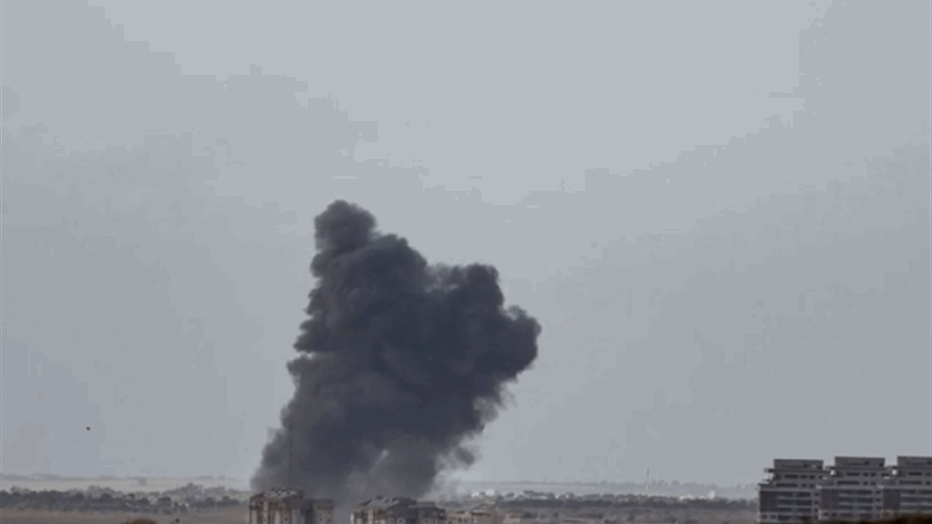 US-Israeli strikes hit petrochemicals hub in southwestern Iran: Media